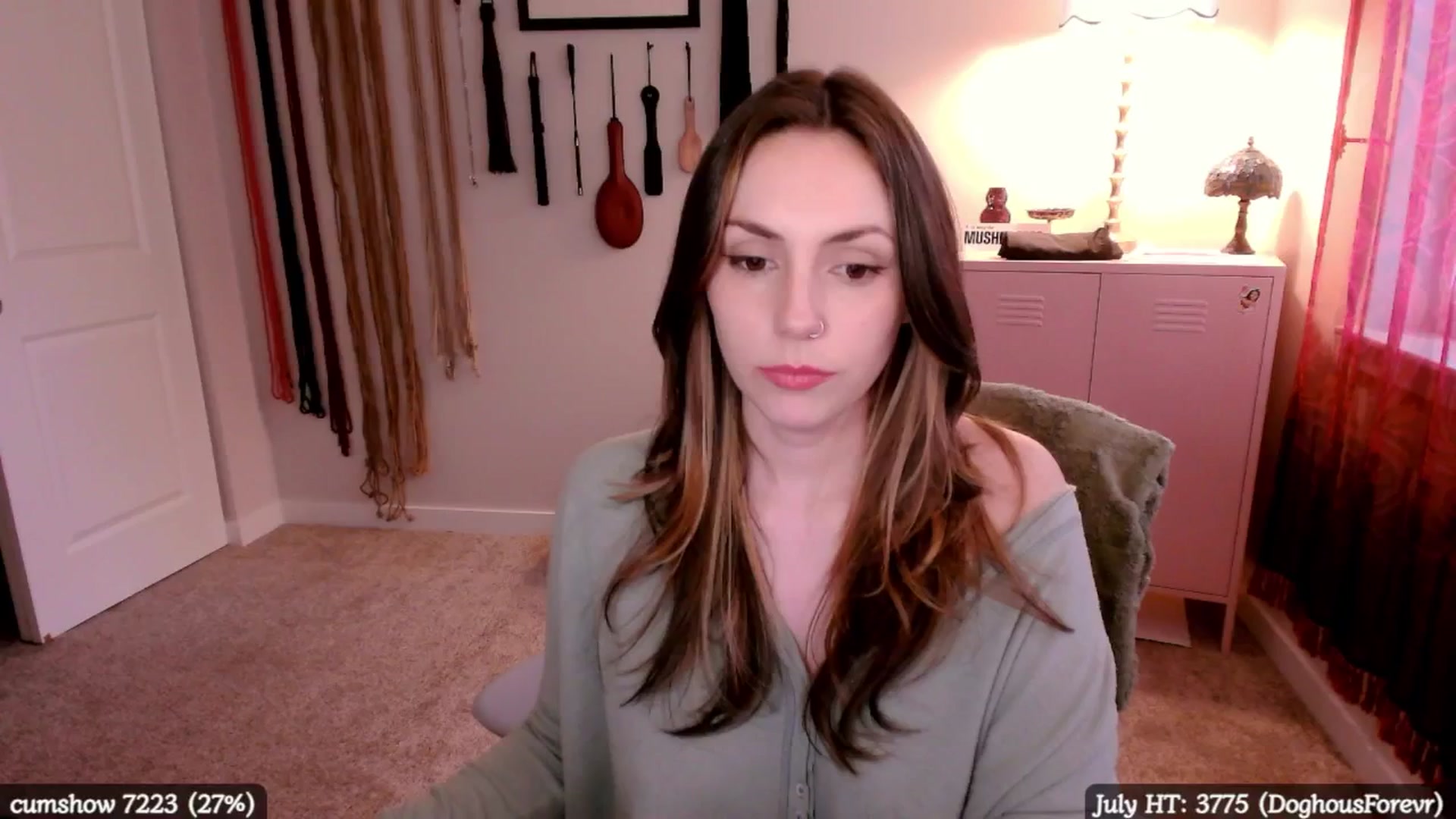Gallery image thumbnail from MollyMaeve's myfreecams stream on, 07/19/2025, 24:02 image 8 of 20