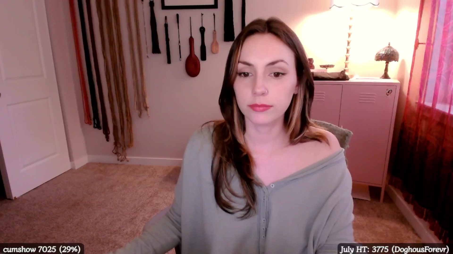 Gallery image thumbnail from MollyMaeve's myfreecams stream on, 07/19/2025, 24:02 image 11 of 20