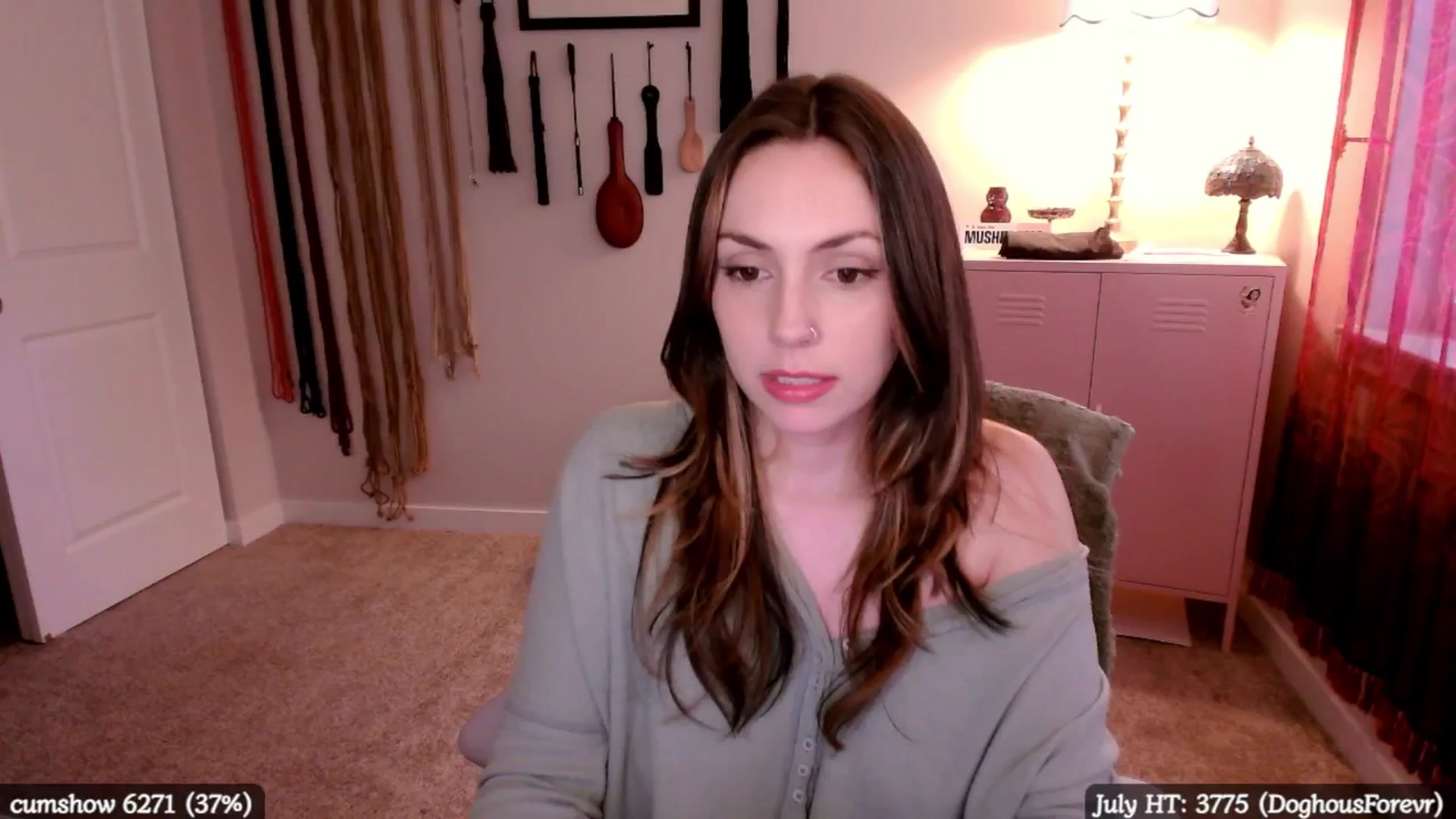 Gallery image thumbnail from MollyMaeve's myfreecams stream on, 07/19/2025, 24:02 image 16 of 20