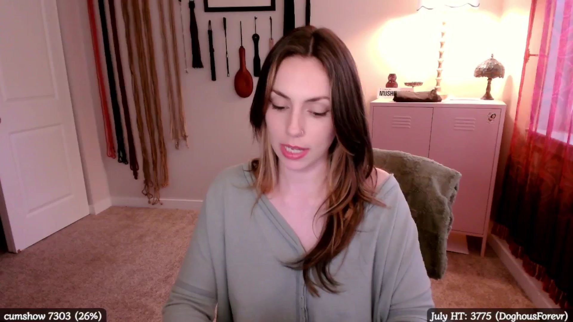 Gallery image thumbnail from MollyMaeve's myfreecams stream on, 07/19/2025, 24:02 image 6 of 20