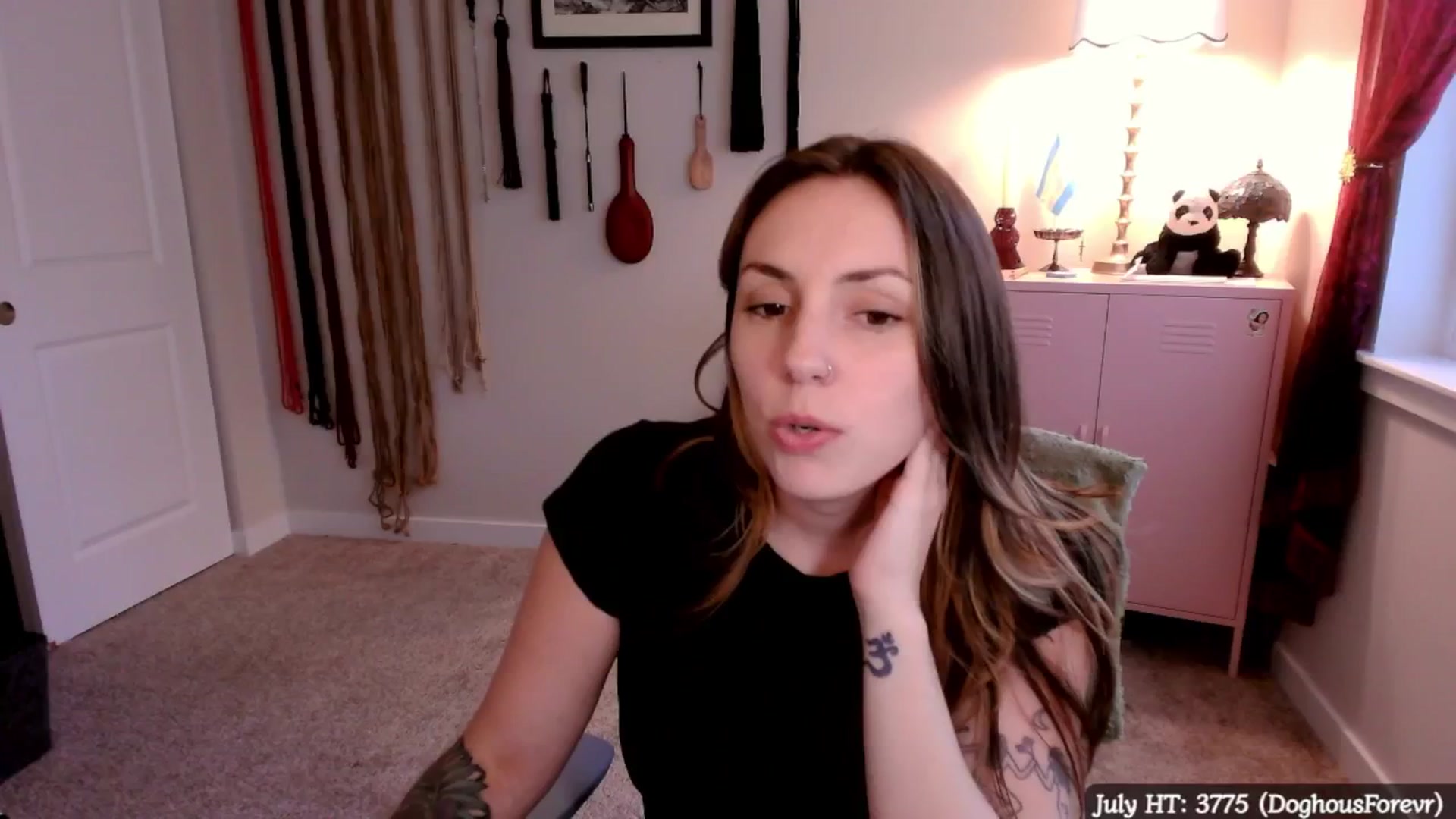 Gallery image thumbnail from MollyMaeve's myfreecams stream on, 07/23/2025, 01:08 image 12 of 20