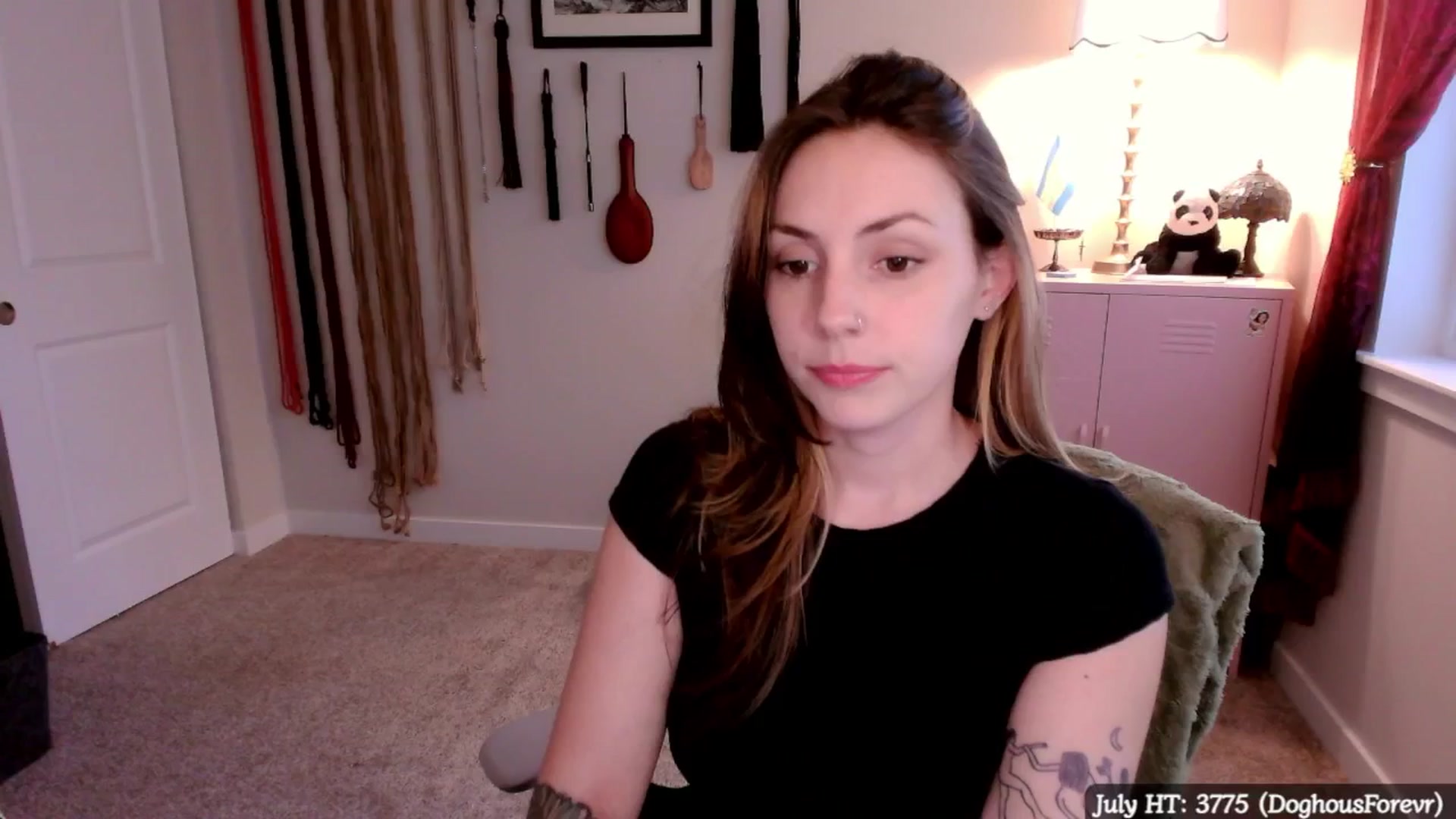 Gallery image thumbnail from MollyMaeve's myfreecams stream on, 07/23/2025, 01:08 image 14 of 20