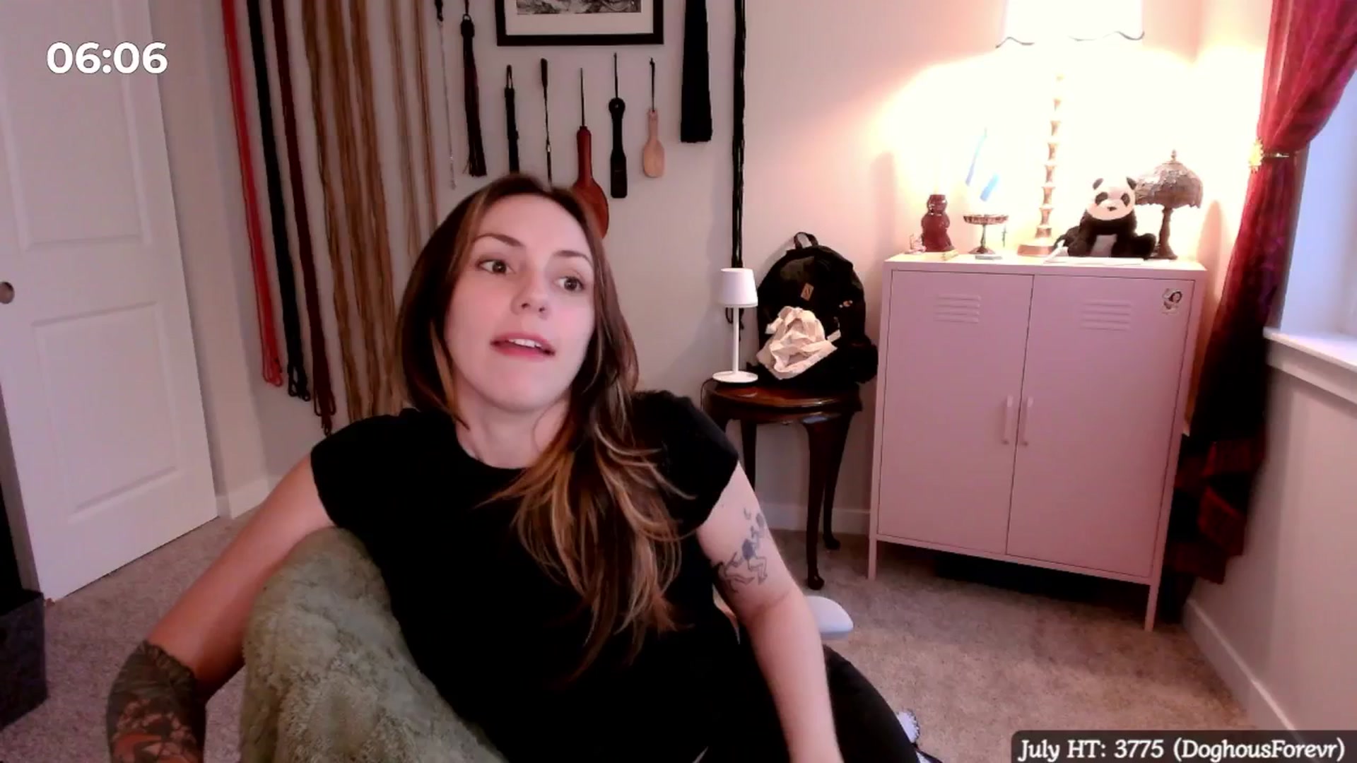 Gallery image thumbnail from MollyMaeve's myfreecams stream on, 07/23/2025, 01:06 image 18 of 20
