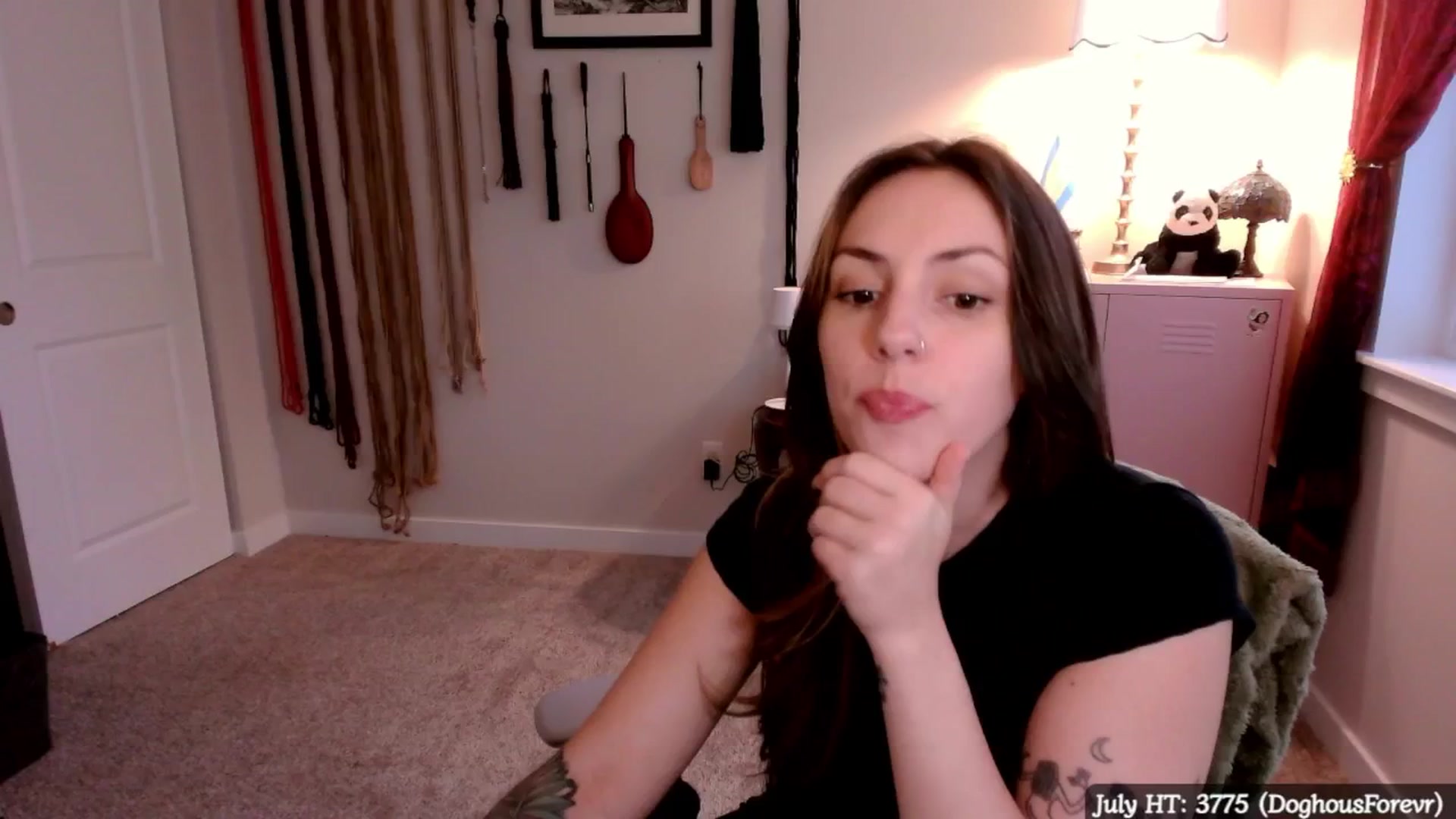 Gallery image thumbnail from MollyMaeve's myfreecams stream on, 07/23/2025, 01:06 image 13 of 20