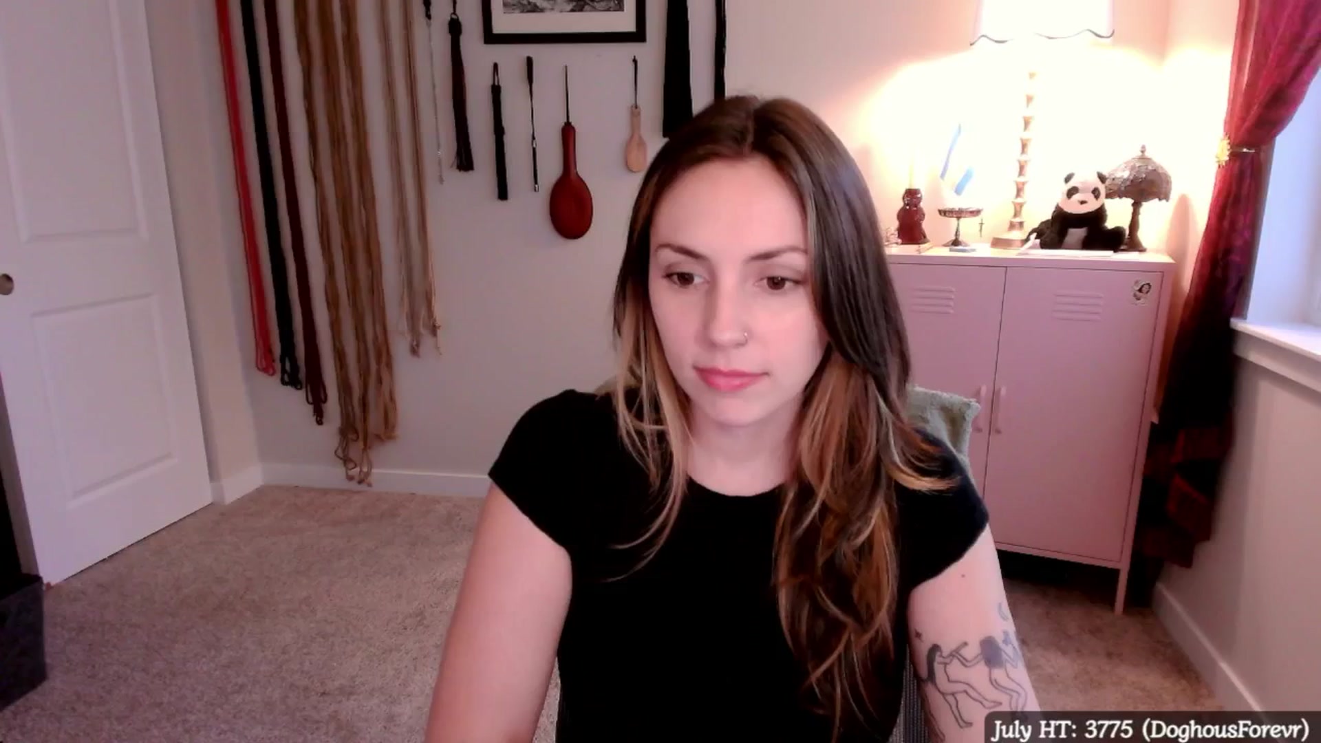 Gallery image thumbnail from MollyMaeve's myfreecams stream on, 07/23/2025, 01:06 image 7 of 20