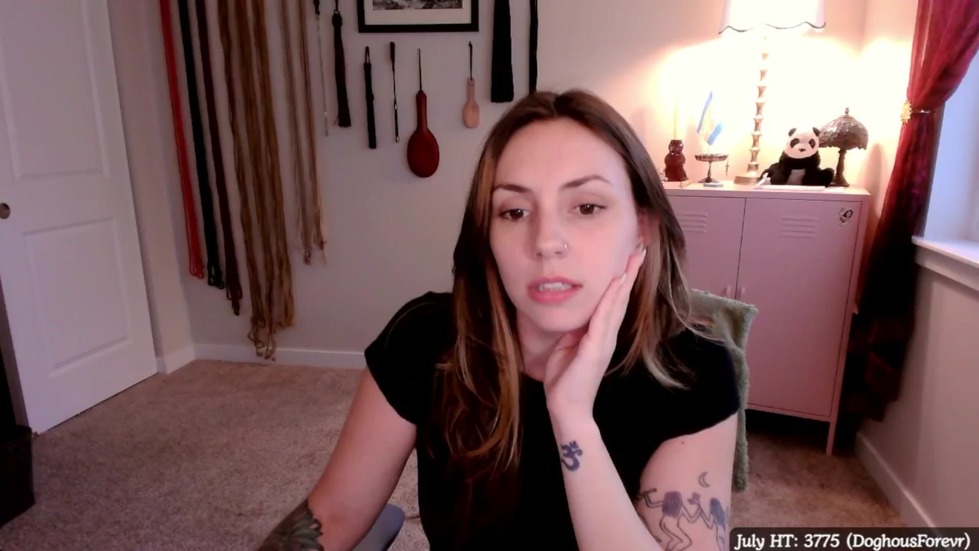 Gallery image thumbnail from MollyMaeve's myfreecams stream on, 07/23/2025, 01:06 image 2 of 20