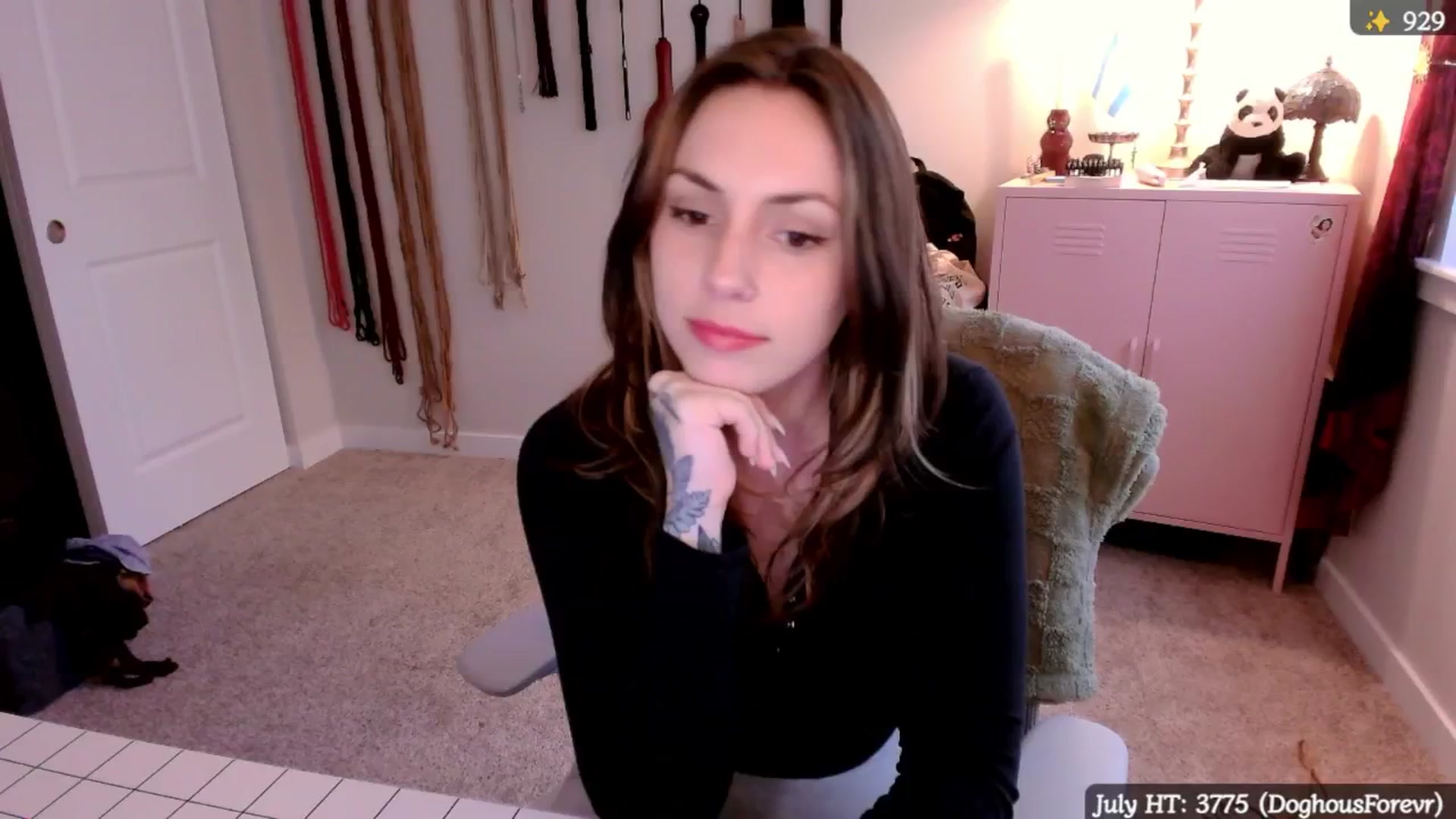 Gallery image thumbnail from MollyMaeve's myfreecams stream on, 07/24/2025, 24:09 image 12 of 20