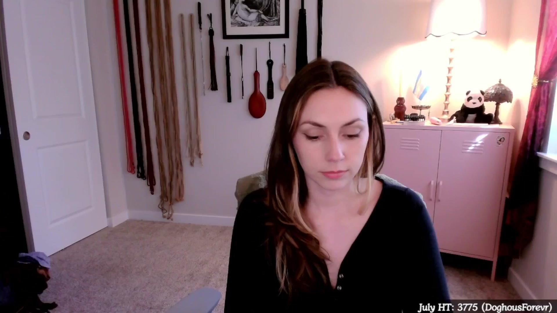 Gallery image thumbnail from MollyMaeve's myfreecams stream on, 07/24/2025, 24:09 image 4 of 20