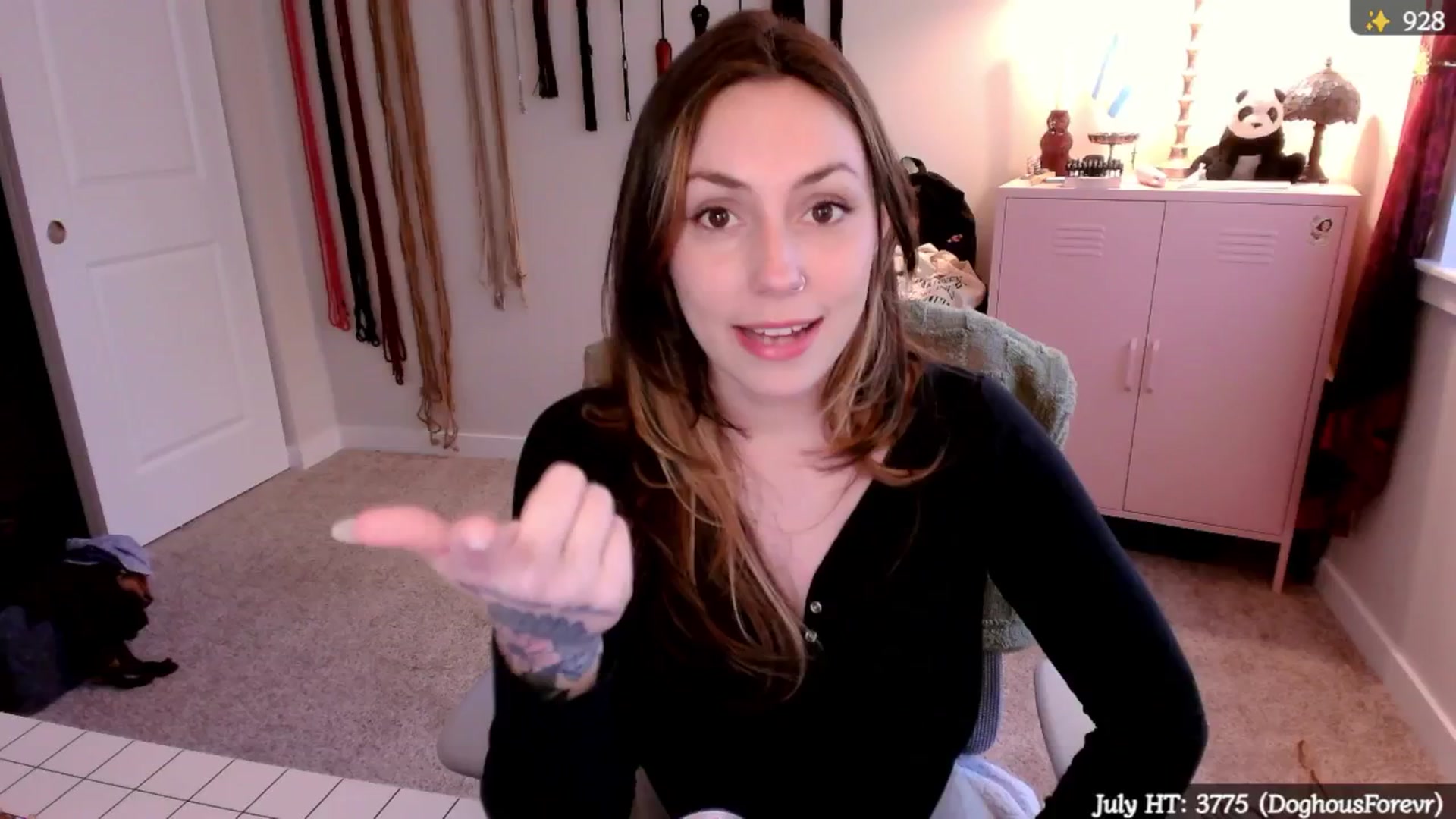 Gallery image thumbnail from MollyMaeve's myfreecams stream on, 07/24/2025, 24:09 image 10 of 20