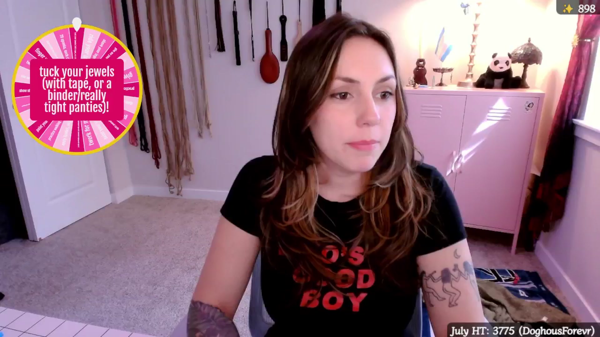 Gallery image thumbnail from MollyMaeve's myfreecams stream on, 07/27/2025, 21:52 image 14 of 20