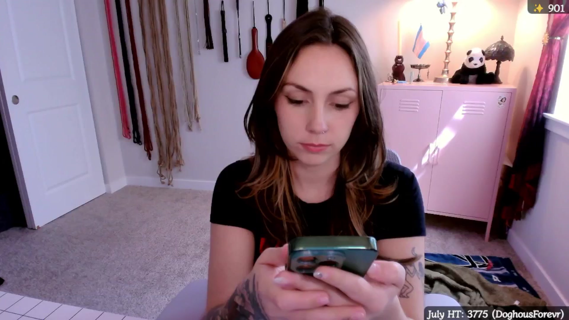 Gallery image thumbnail from MollyMaeve's myfreecams stream on, 07/27/2025, 21:52 image 3 of 20