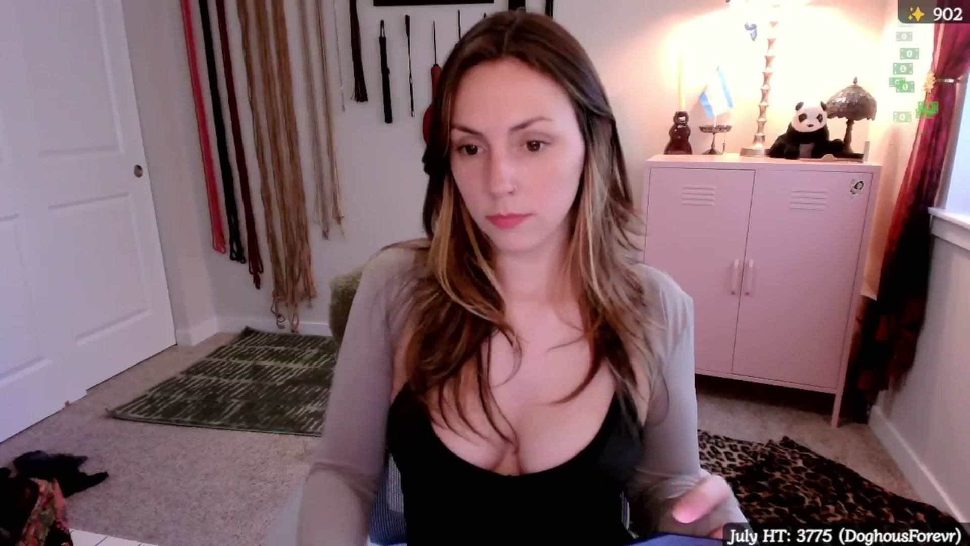 Gallery image thumbnail from MollyMaeve's myfreecams stream on, 07/29/2025, 22:46 image 18 of 20
