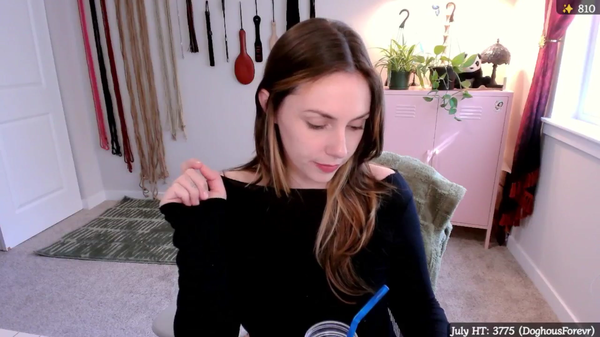 Gallery image thumbnail from MollyMaeve's myfreecams stream on, 07/30/2025, 22:27 image 4 of 20