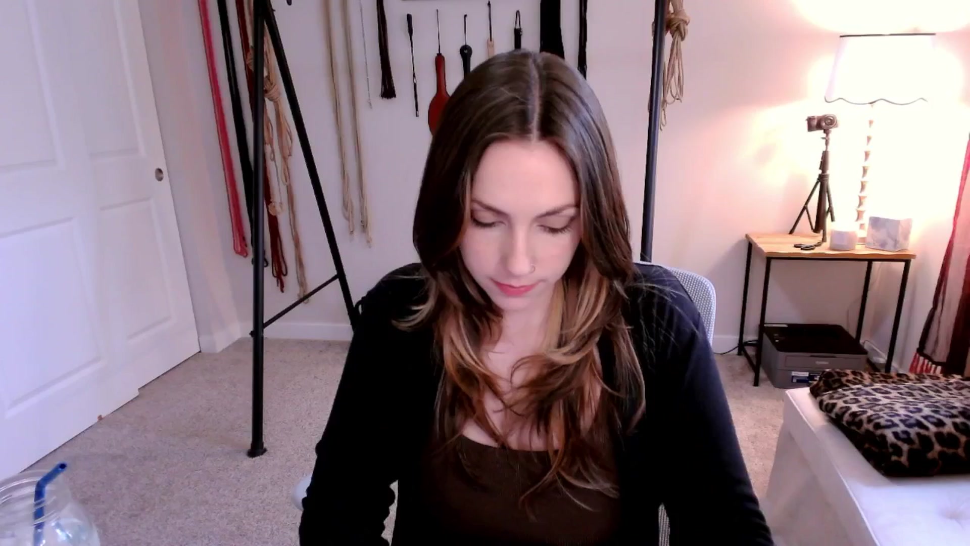 Gallery image thumbnail from MollyMaeve's myfreecams stream on, 08/20/2025, 24:09 image 7 of 20