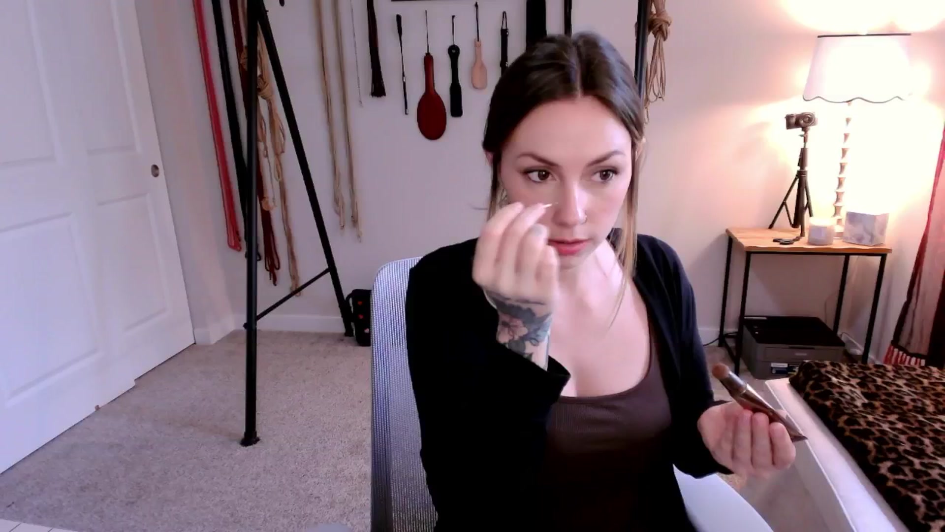 Gallery image thumbnail from MollyMaeve's myfreecams stream on, 08/20/2025, 24:09 image 4 of 20