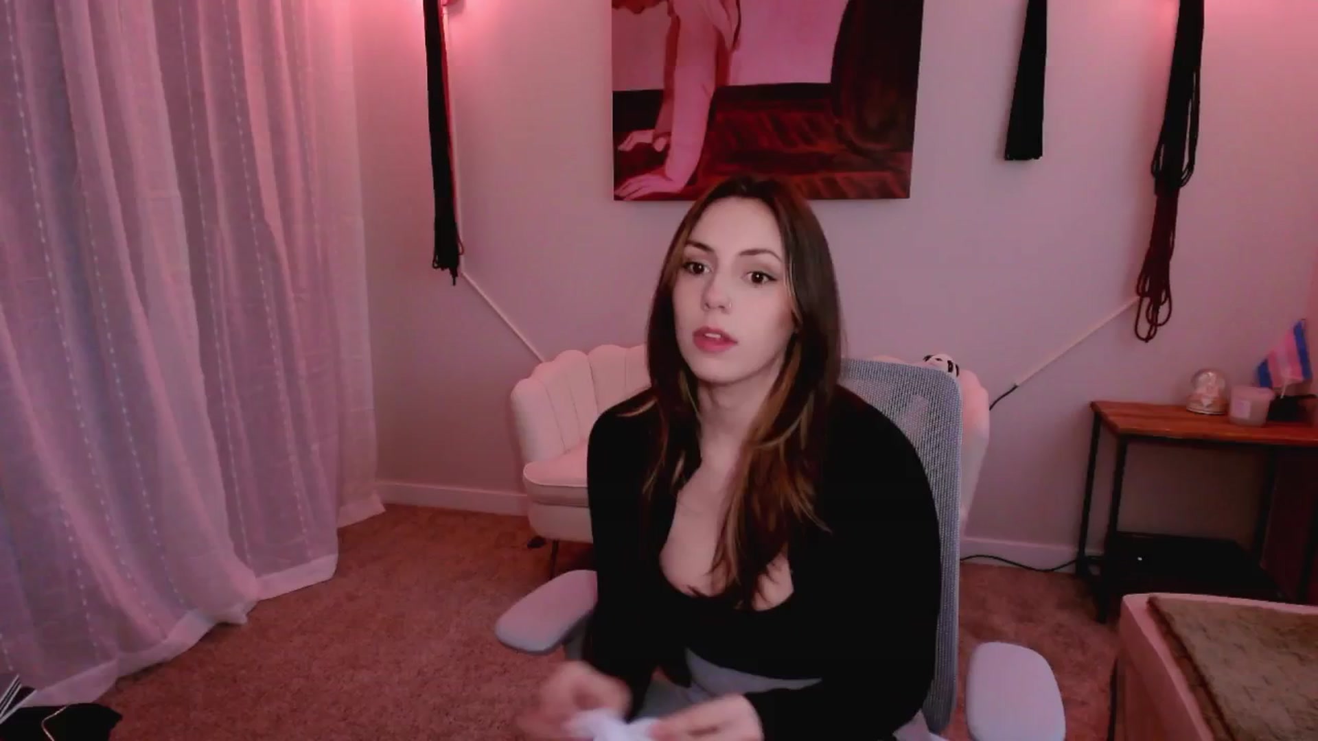 Gallery image thumbnail from MollyMaeve's myfreecams stream on, 09/14/2025, 23:09 image 4 of 20