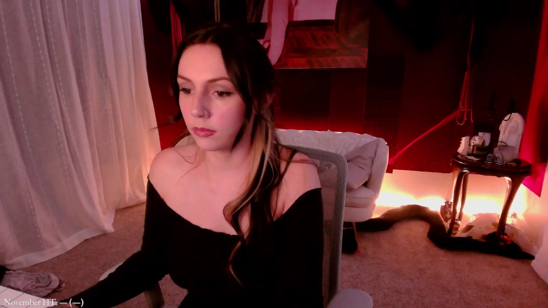 Gallery image thumbnail from MollyMaeve's myfreecams stream on, 11/05/2025, 24:02 image 3 of 20