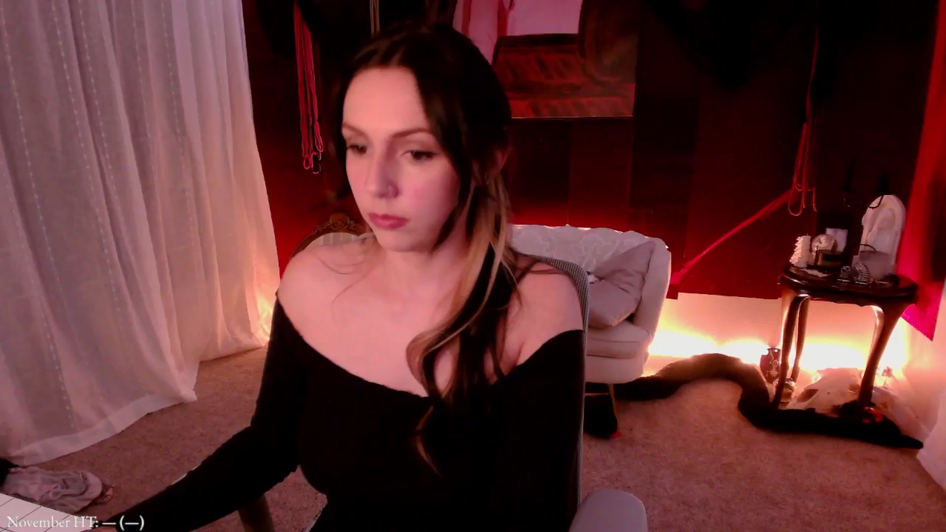 Gallery image thumbnail from MollyMaeve's myfreecams stream on, 11/05/2025, 24:02 image 5 of 20