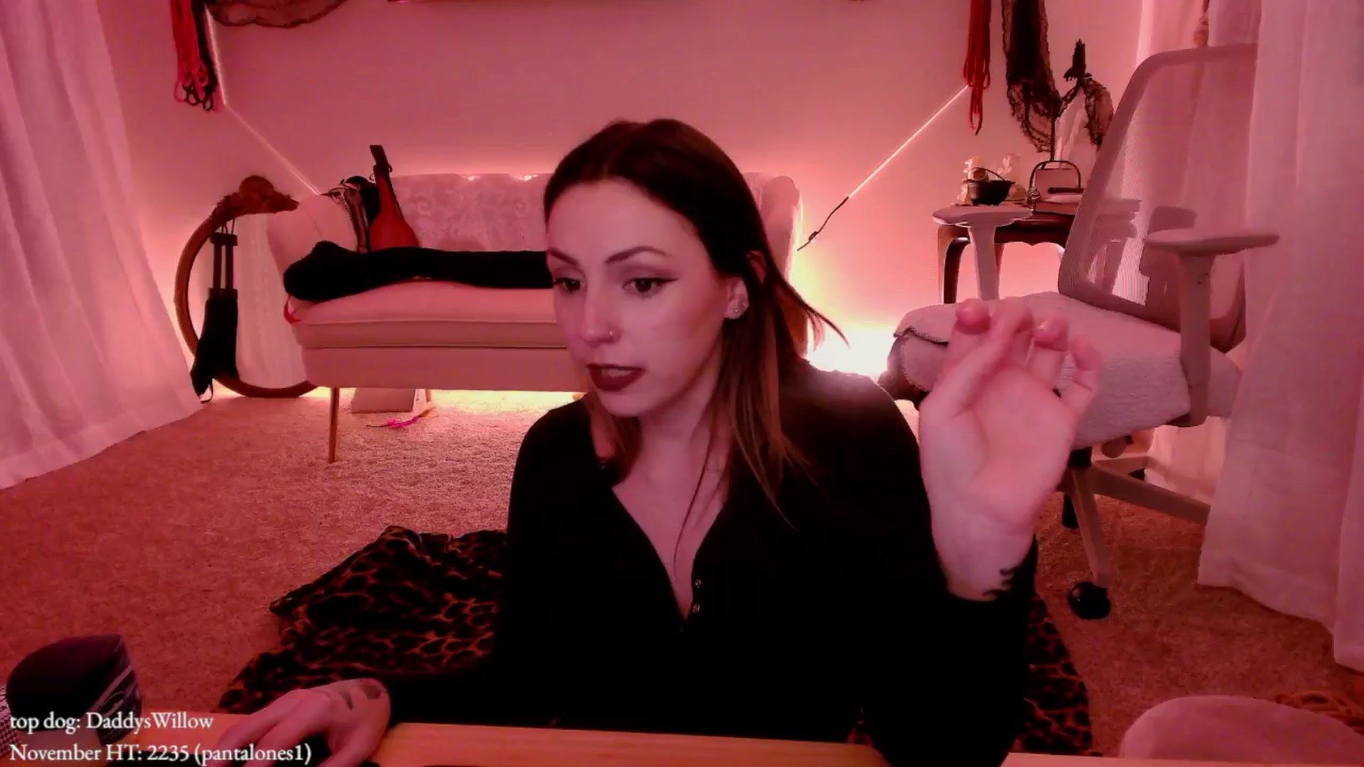 Gallery image thumbnail from MollyMaeve's myfreecams stream on, 11/12/2025, 03:07 image 20 of 20
