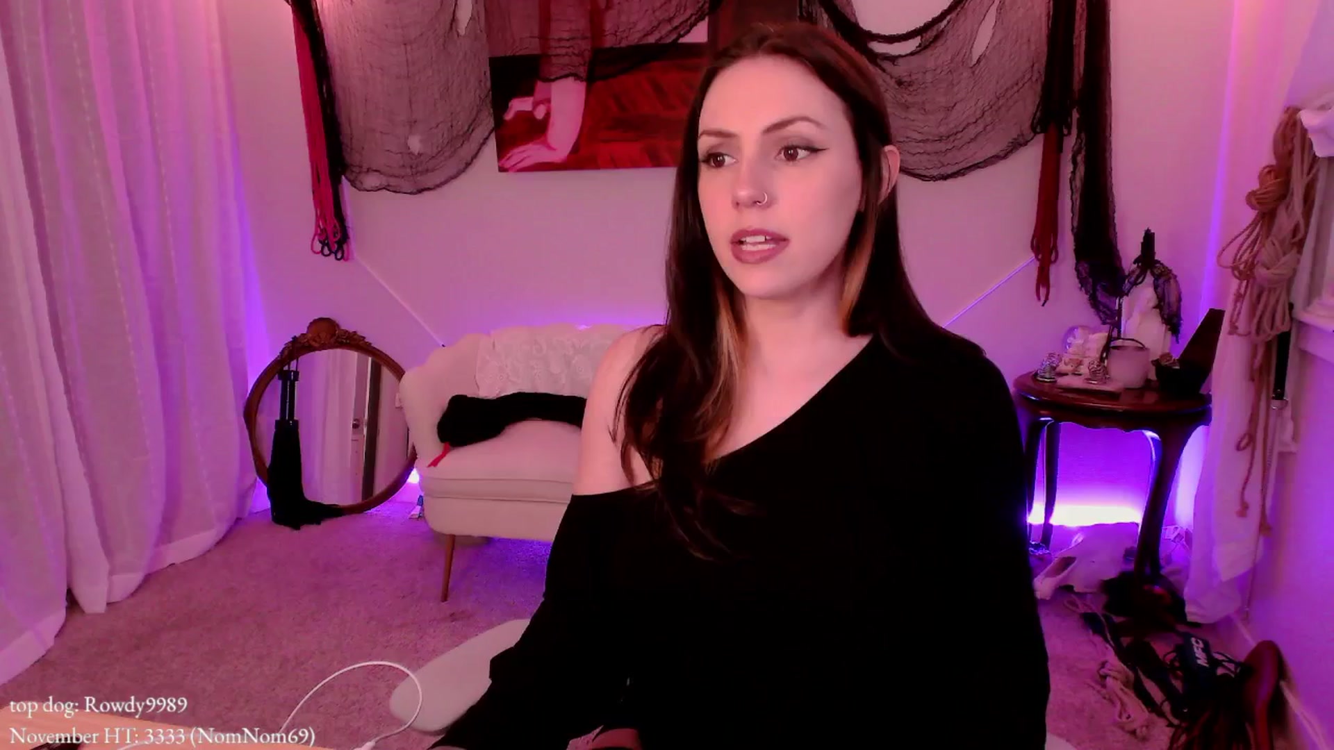 Gallery image thumbnail from MollyMaeve's myfreecams stream on, 11/26/2025, 24:01 image 20 of 20