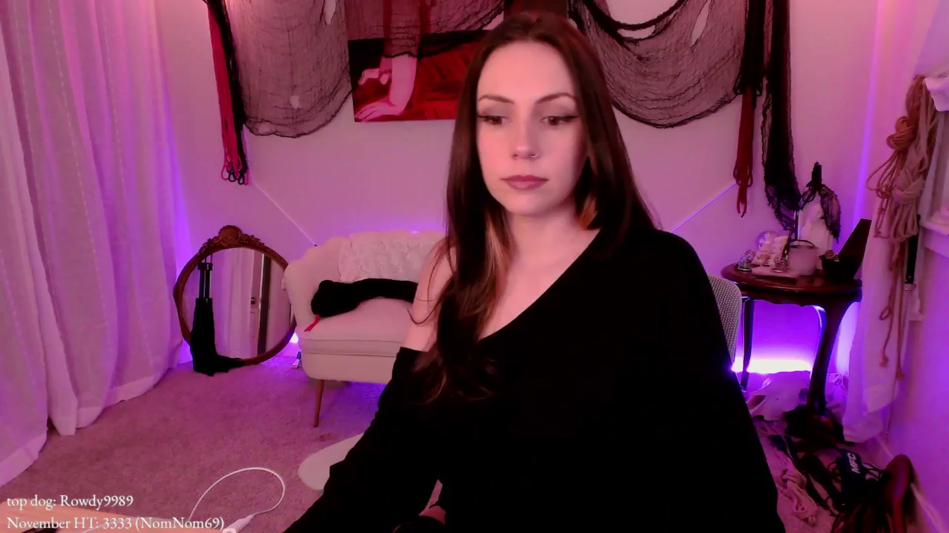 Gallery image thumbnail from MollyMaeve's myfreecams stream on, 11/26/2025, 24:01 image 19 of 20