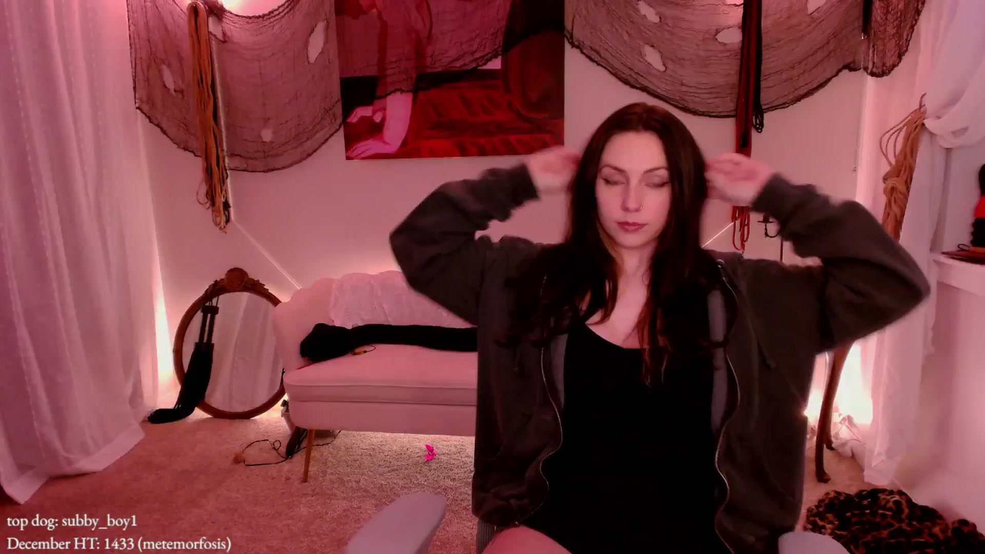 Gallery image thumbnail from MollyMaeve's myfreecams stream on, 12/13/2025, 24:51 image 9 of 20