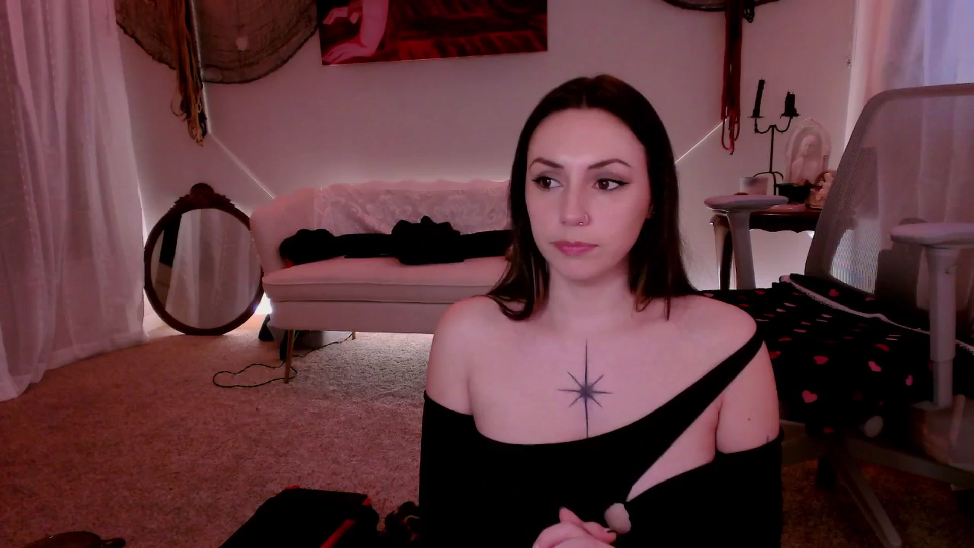 Gallery image thumbnail from MollyMaeve's myfreecams stream on, 01/17/2026, 01:59 image 4 of 20