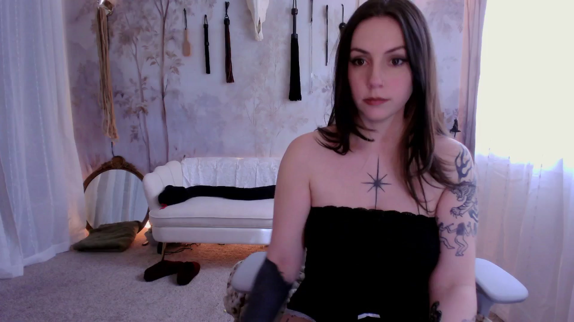 Gallery image thumbnail from MollyMaeve's myfreecams stream on, 03/31/2026, 21:51 image 7 of 20