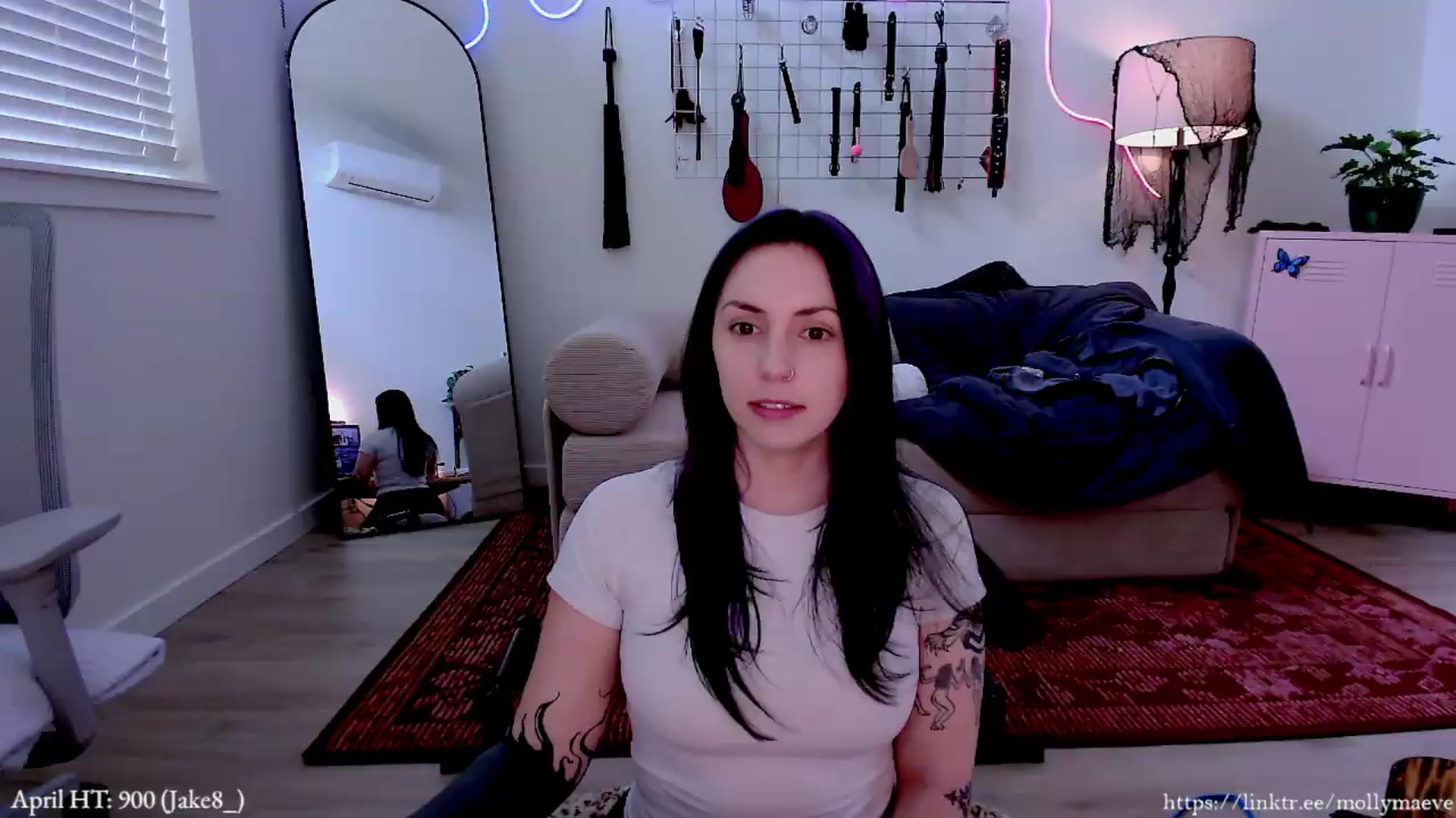 Gallery image thumbnail from MollyMaeve's myfreecams stream on, 05/26/2026, 22:54 image 16 of 20