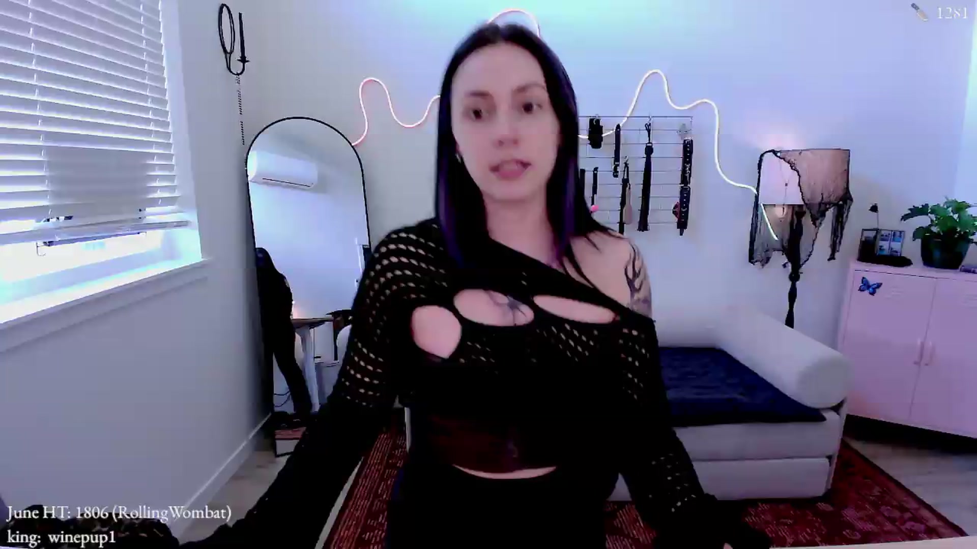 Gallery image thumbnail from MollyMaeve's myfreecams stream on, 06/10/2026, 22:48 image 1 of 20