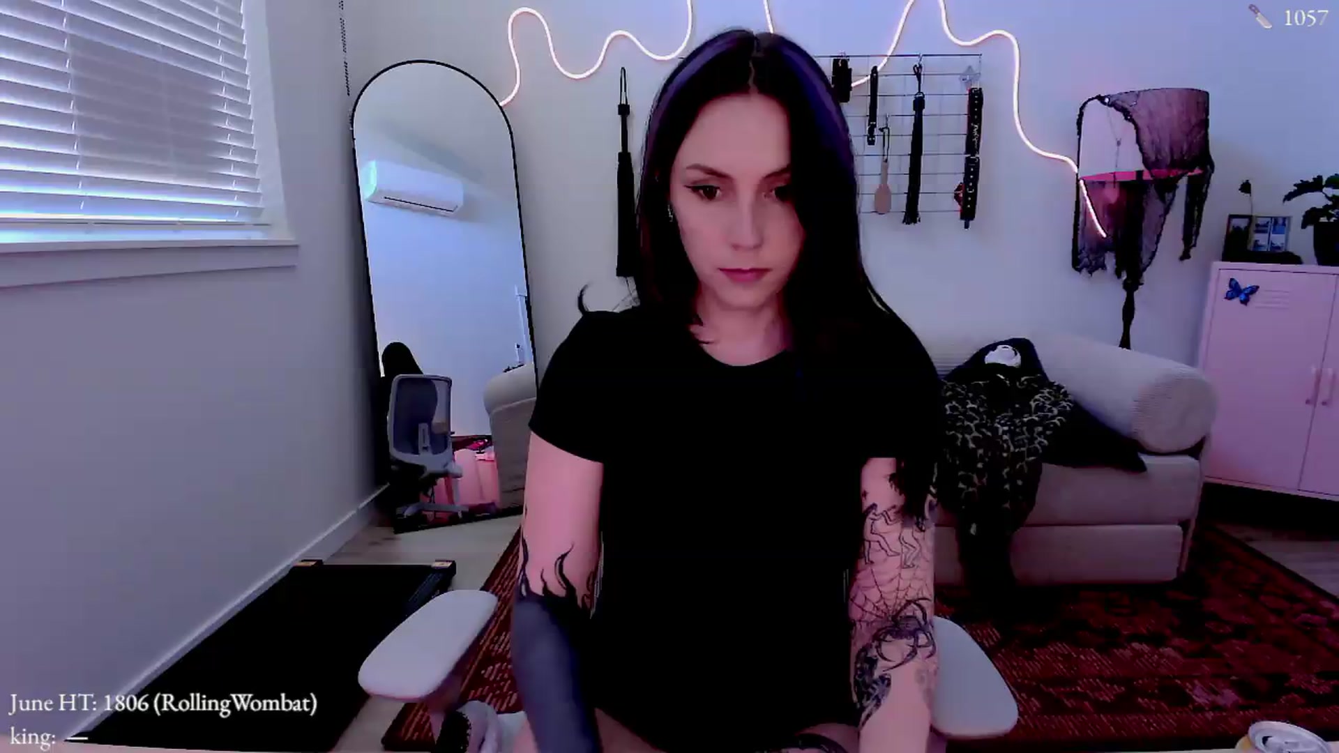 Gallery image thumbnail from MollyMaeve's myfreecams stream on, 06/19/2026, 22:29 image 1 of 20