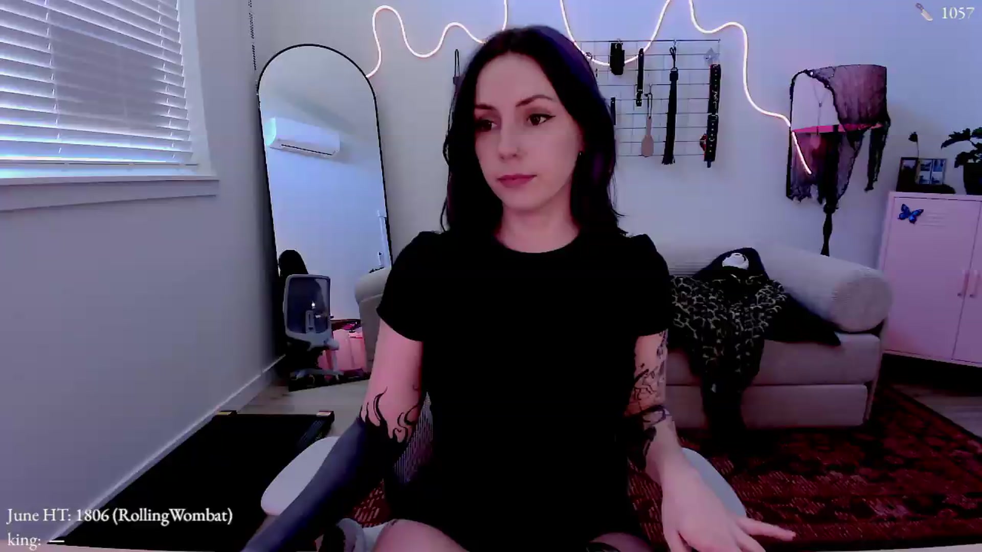 Gallery image thumbnail from MollyMaeve's myfreecams stream on, 06/19/2026, 22:29 image 6 of 20
