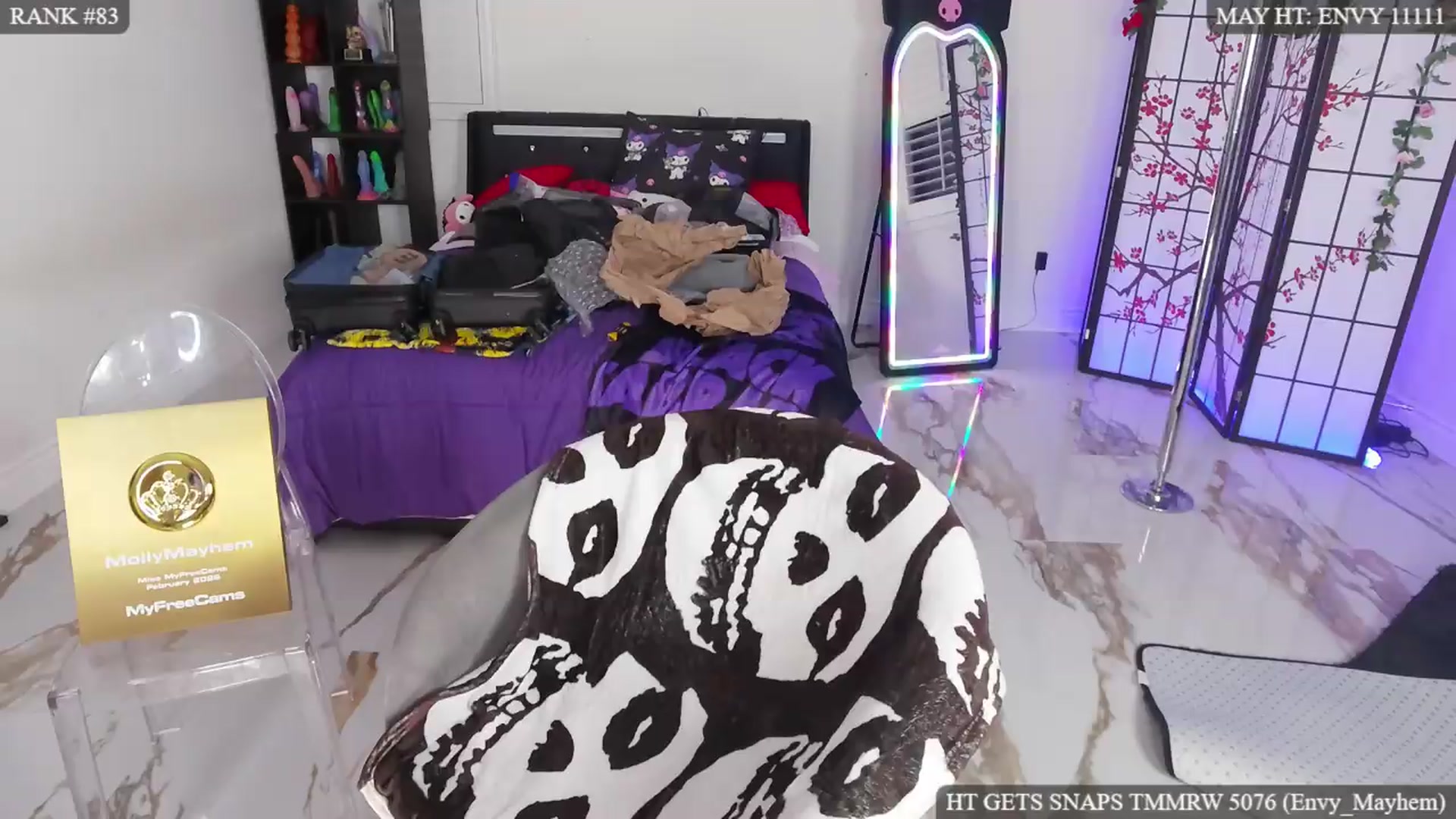 Gallery image thumbnail from MollyMayhem's myfreecams stream on, 05/16/2026, 07:35 image 11 of 20