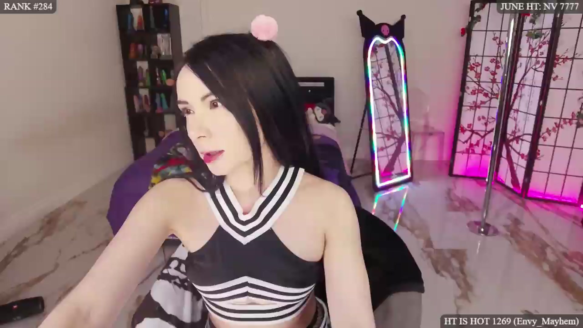 Gallery image thumbnail from MollyMayhem's myfreecams stream on, 06/22/2026, 06:33 image 5 of 20