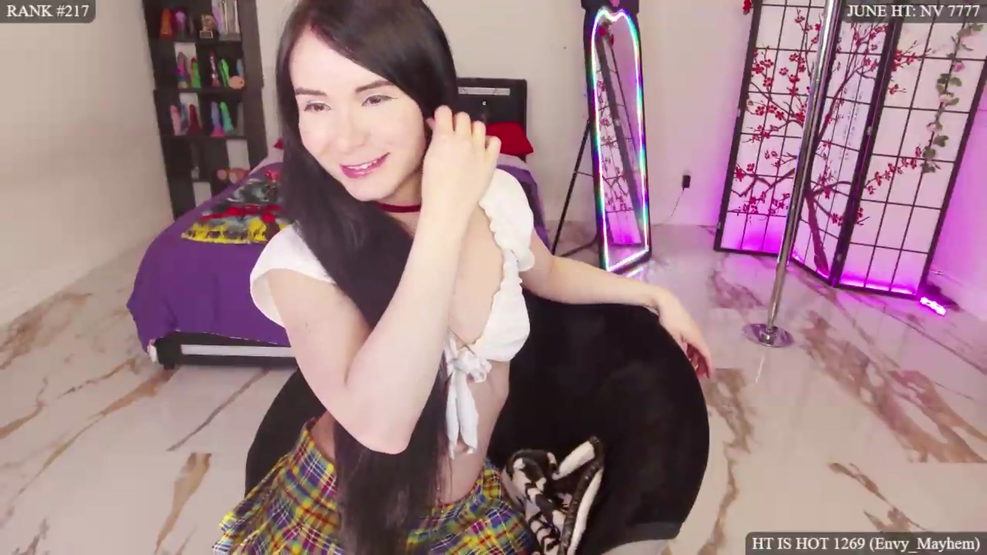 Gallery image thumbnail from MollyMayhem's myfreecams stream on, 06/25/2026, 07:10 image 10 of 20