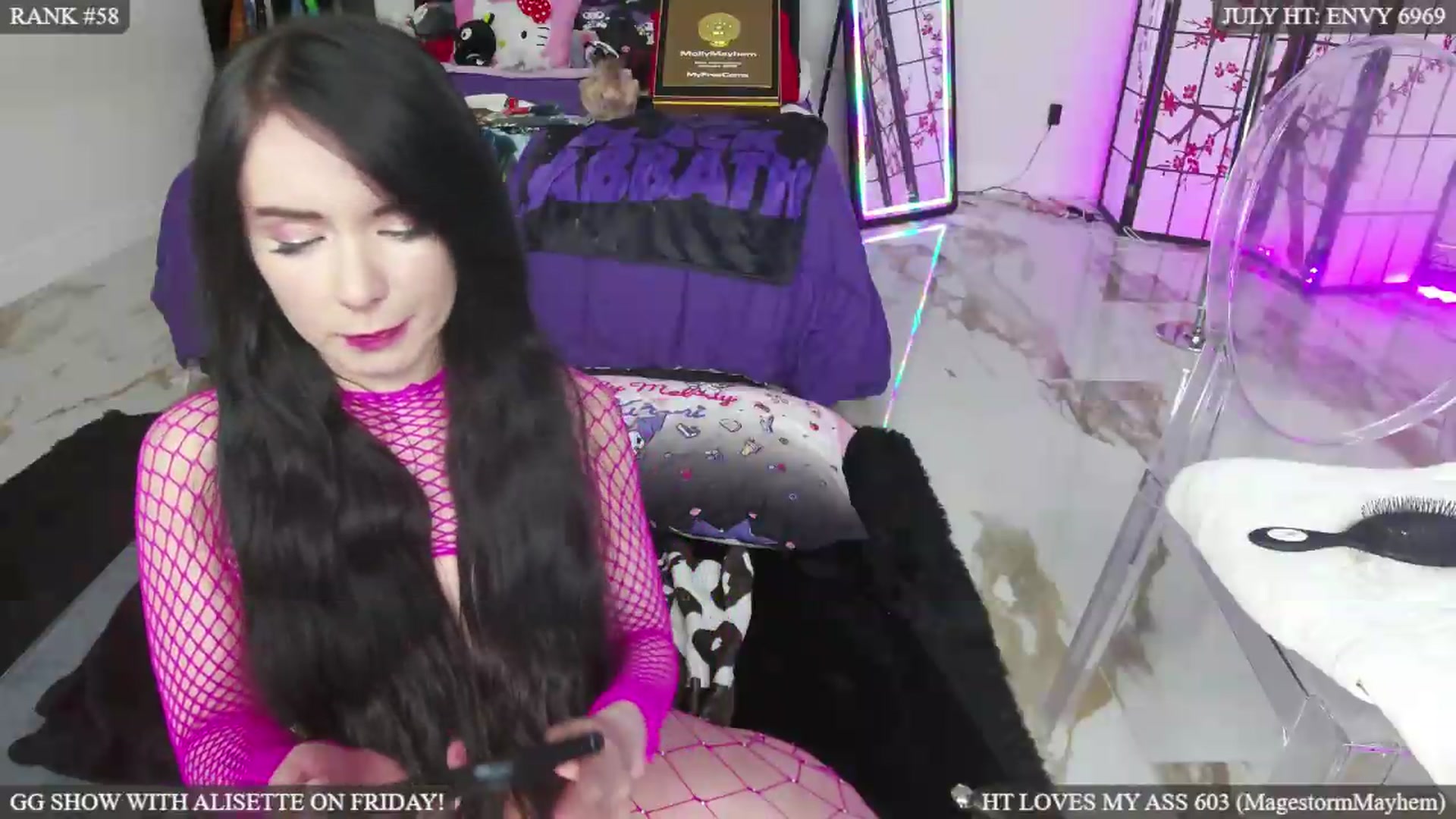 Gallery image thumbnail from MollyMayhem's myfreecams stream on, 07/14/2026, 09:12 image 16 of 20