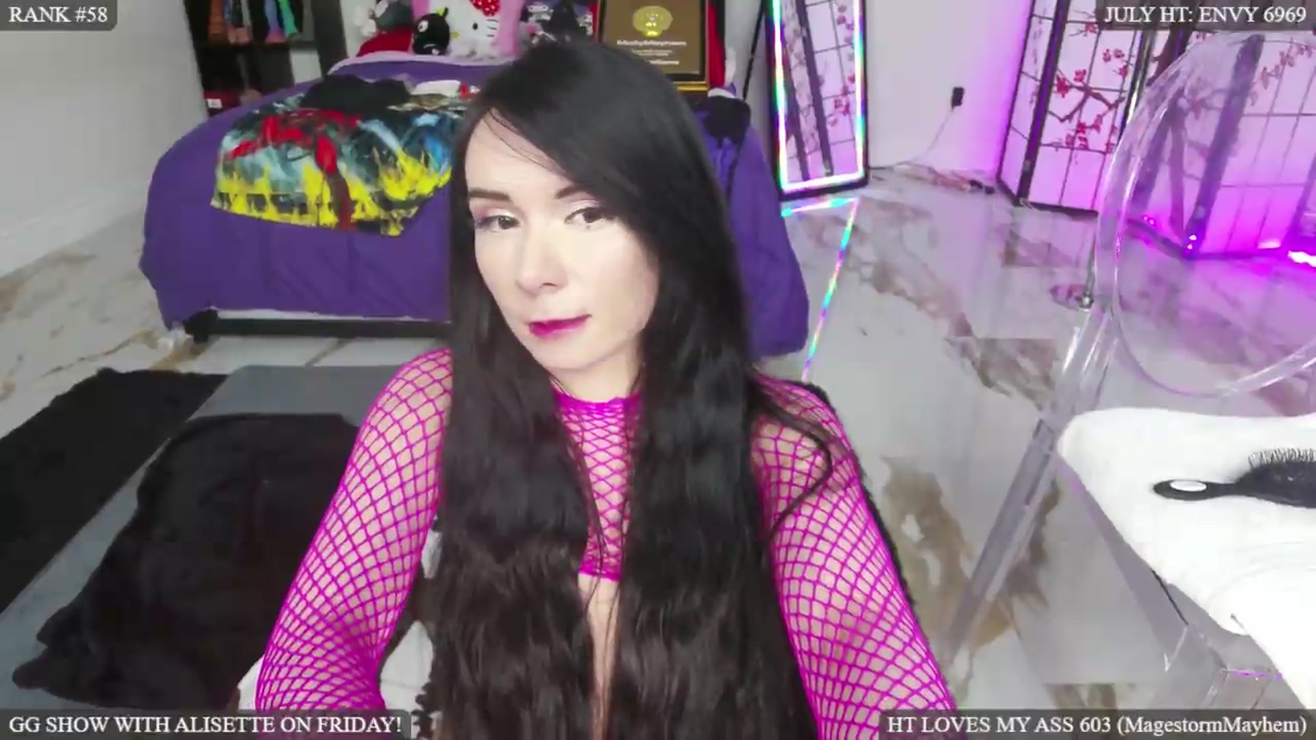 Gallery image thumbnail from MollyMayhem's myfreecams stream on, 07/14/2026, 09:12 image 15 of 20