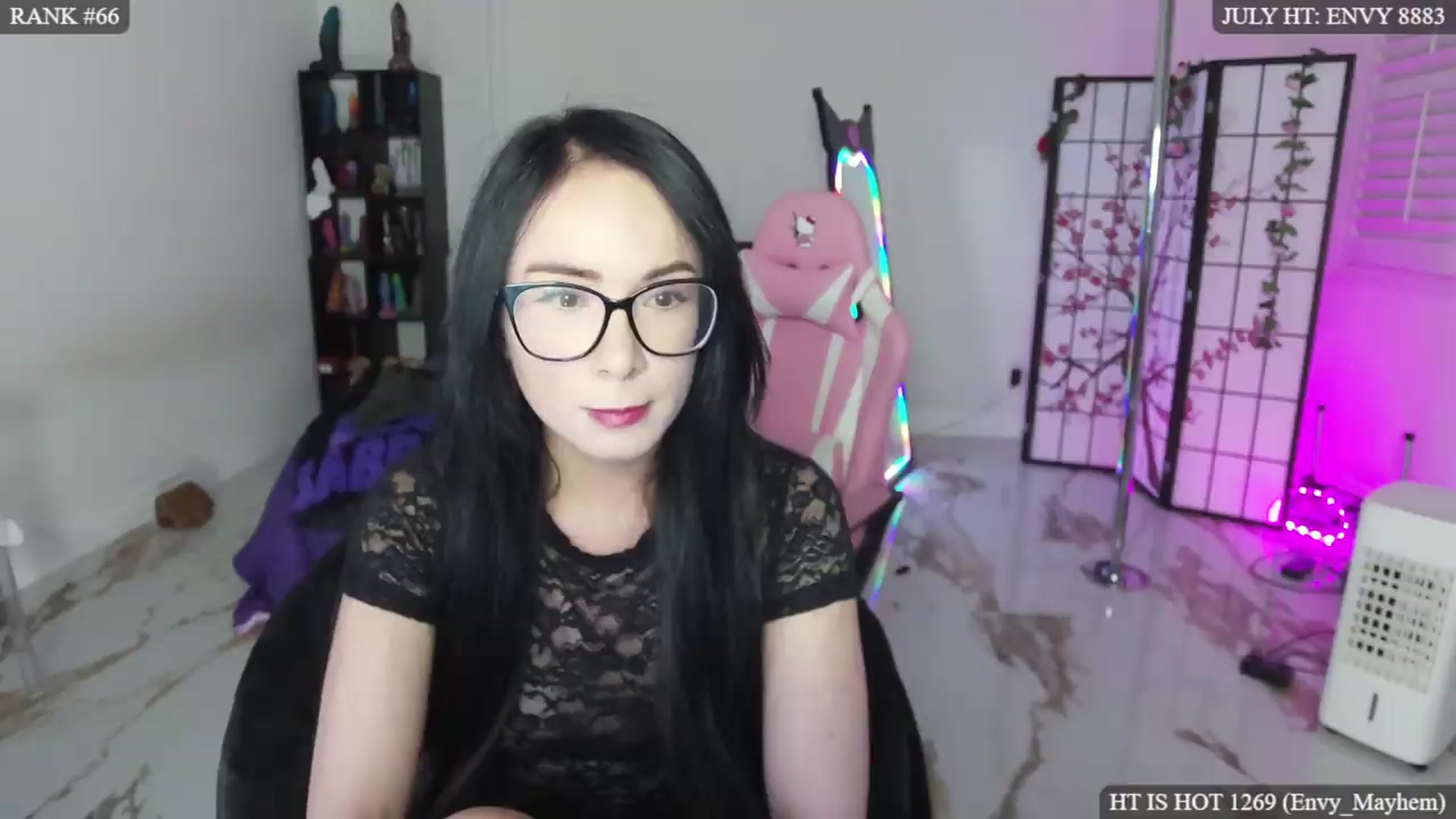 Gallery image thumbnail from MollyMayhem's myfreecams stream on, 08/01/2026, 06:10 image 8 of 20