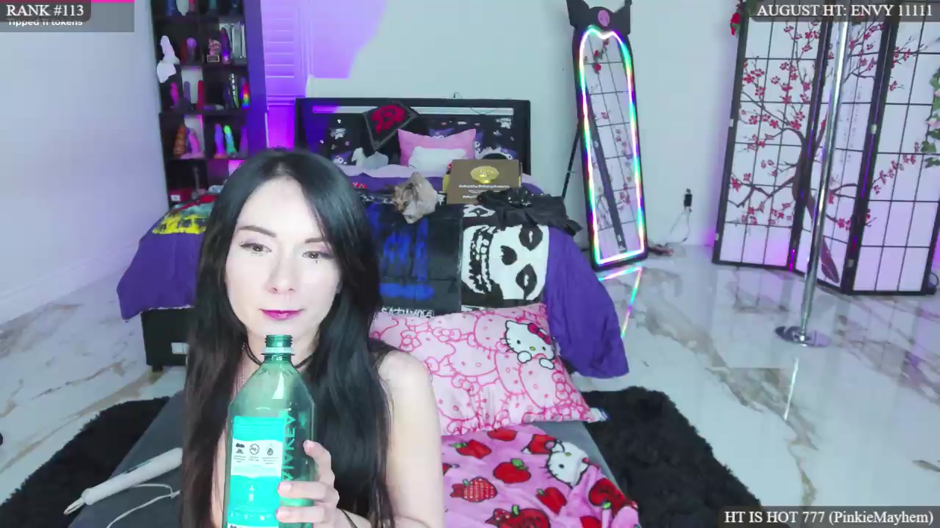 Gallery image thumbnail from MollyMayhem's myfreecams stream on, 08/16/2026, 09:17 image 14 of 20