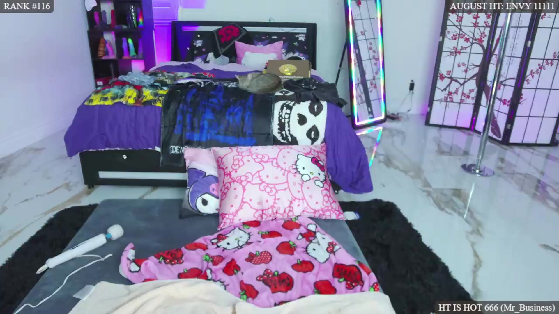 Gallery image thumbnail from MollyMayhem's myfreecams stream on, 08/16/2026, 09:17 image 2 of 20