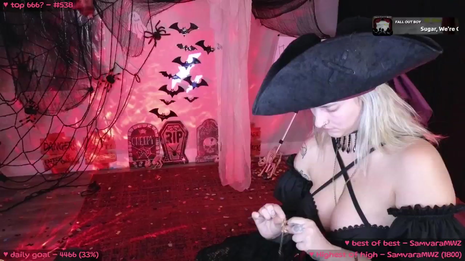 Gallery image thumbnail from MollyMeowz's myfreecams stream on, 10/27/2024, 02:06 image 19 of 20