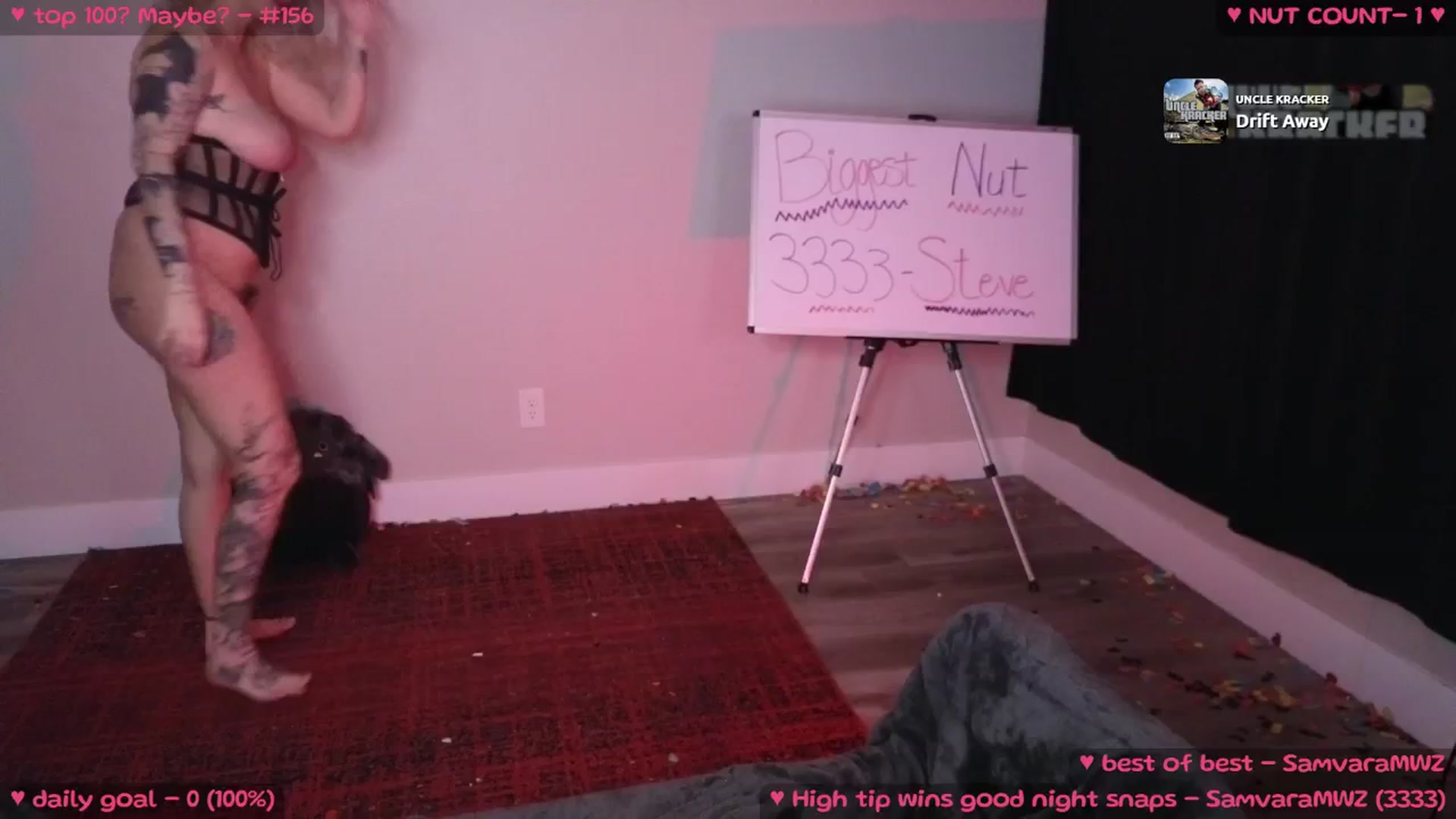 Gallery image thumbnail from MollyMeowz's myfreecams stream on, 11/02/2024, 02:11 image 16 of 20