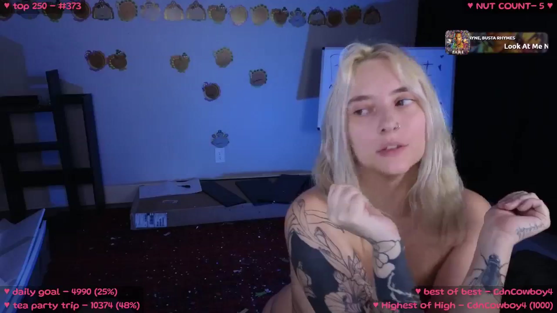 Gallery image thumbnail from MollyMeowz's myfreecams stream on, 11/17/2024, 02:28 image 20 of 20
