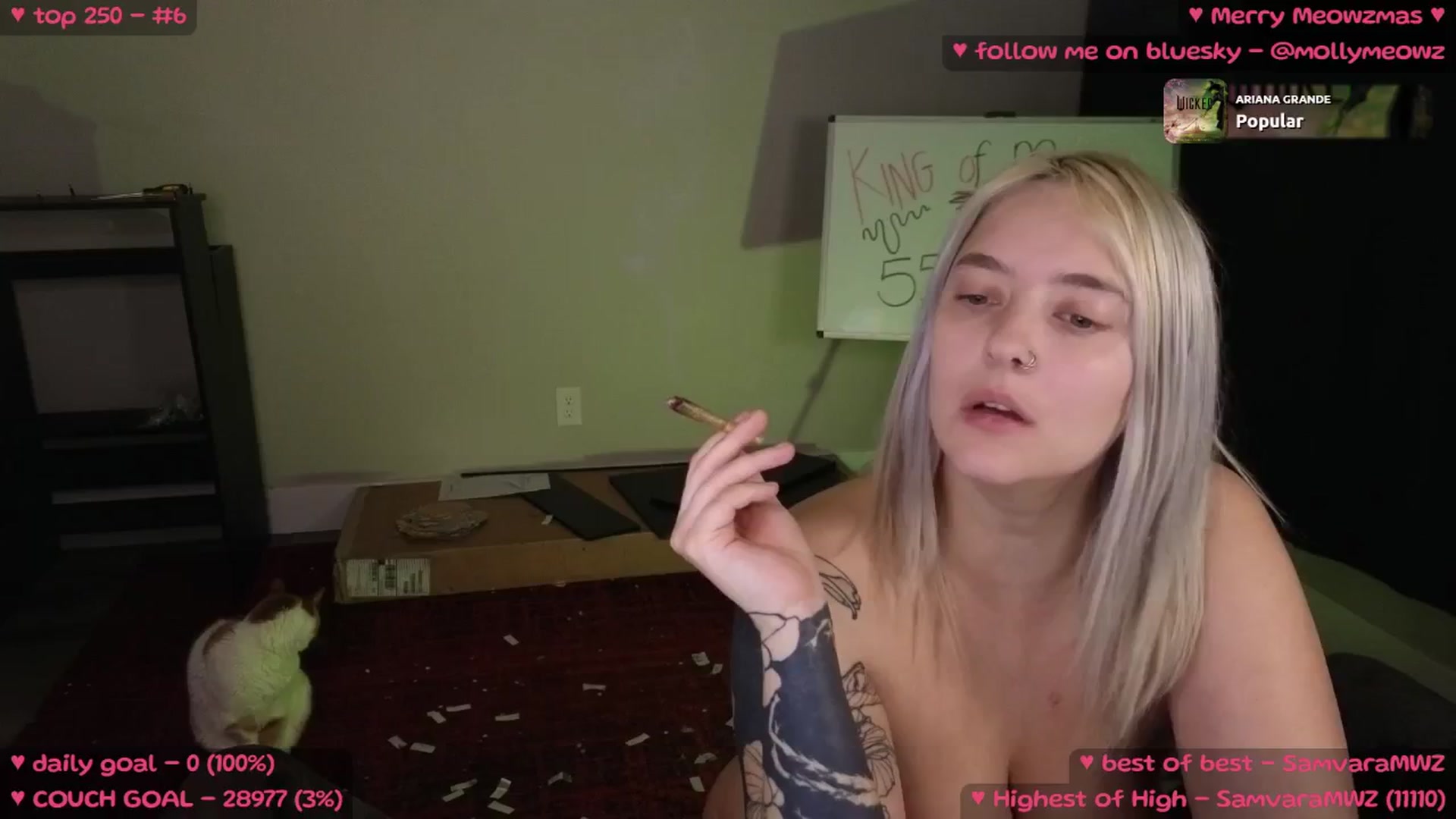 Gallery image thumbnail from MollyMeowz's myfreecams stream on, 12/01/2024, 09:30 image 10 of 20