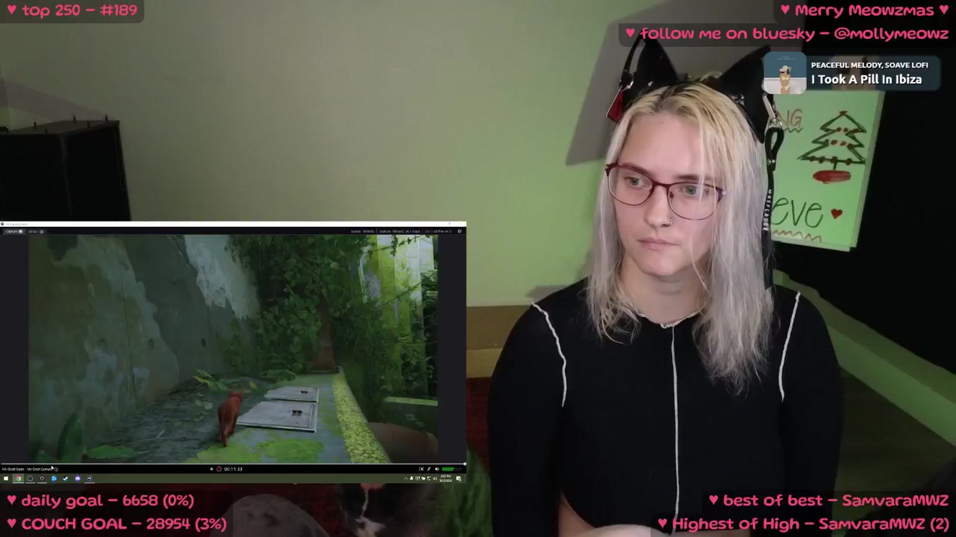 Gallery image thumbnail from MollyMeowz's myfreecams stream on, 12/03/2024, 03:07 image 4 of 20