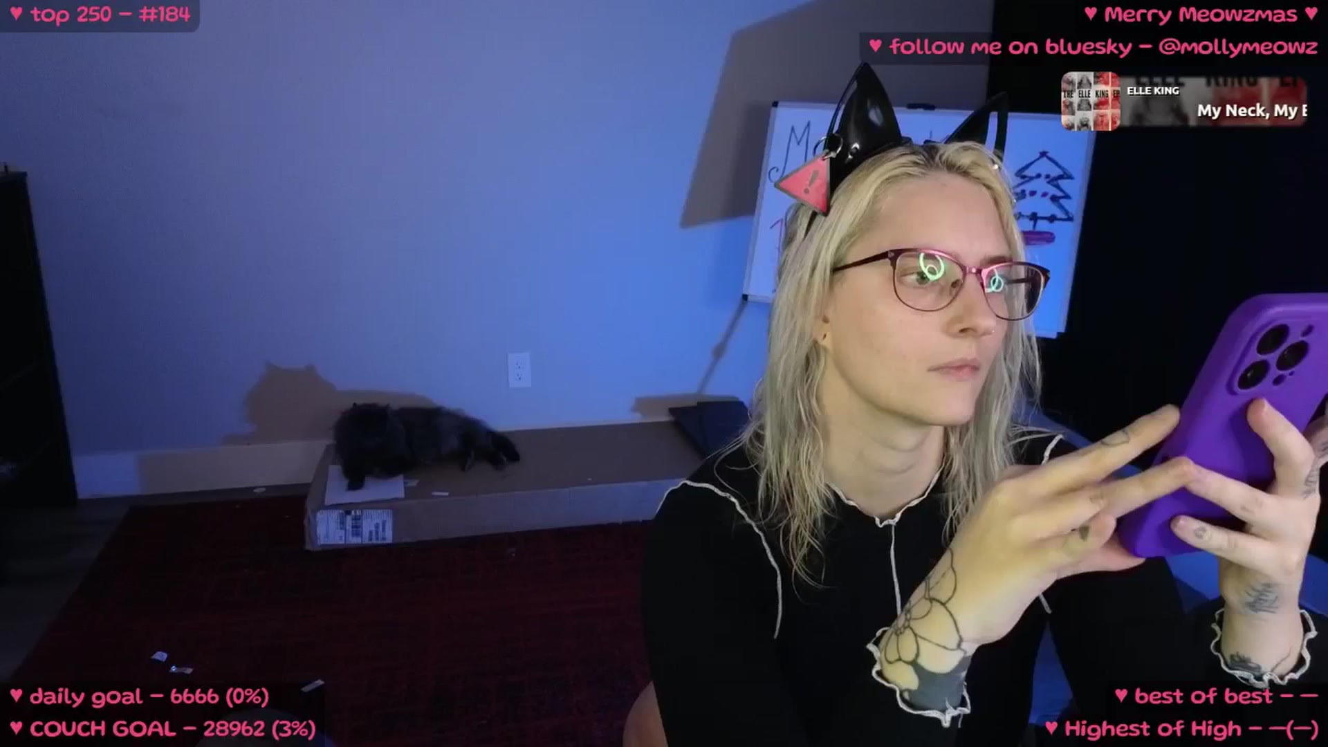 Gallery image thumbnail from MollyMeowz's myfreecams stream on, 12/03/2024, 03:07 image 2 of 20