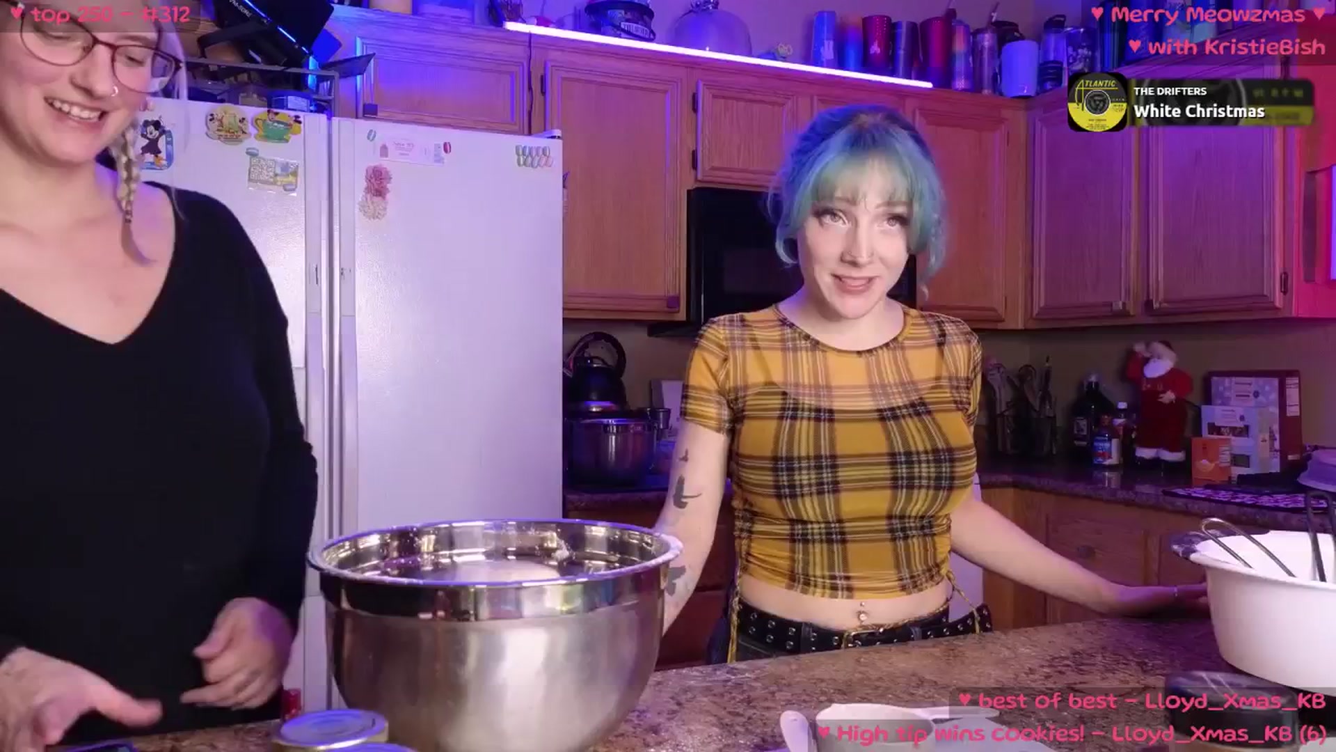 Gallery image thumbnail from MollyMeowz's myfreecams stream on, 12/04/2024, 07:26 image 2 of 20