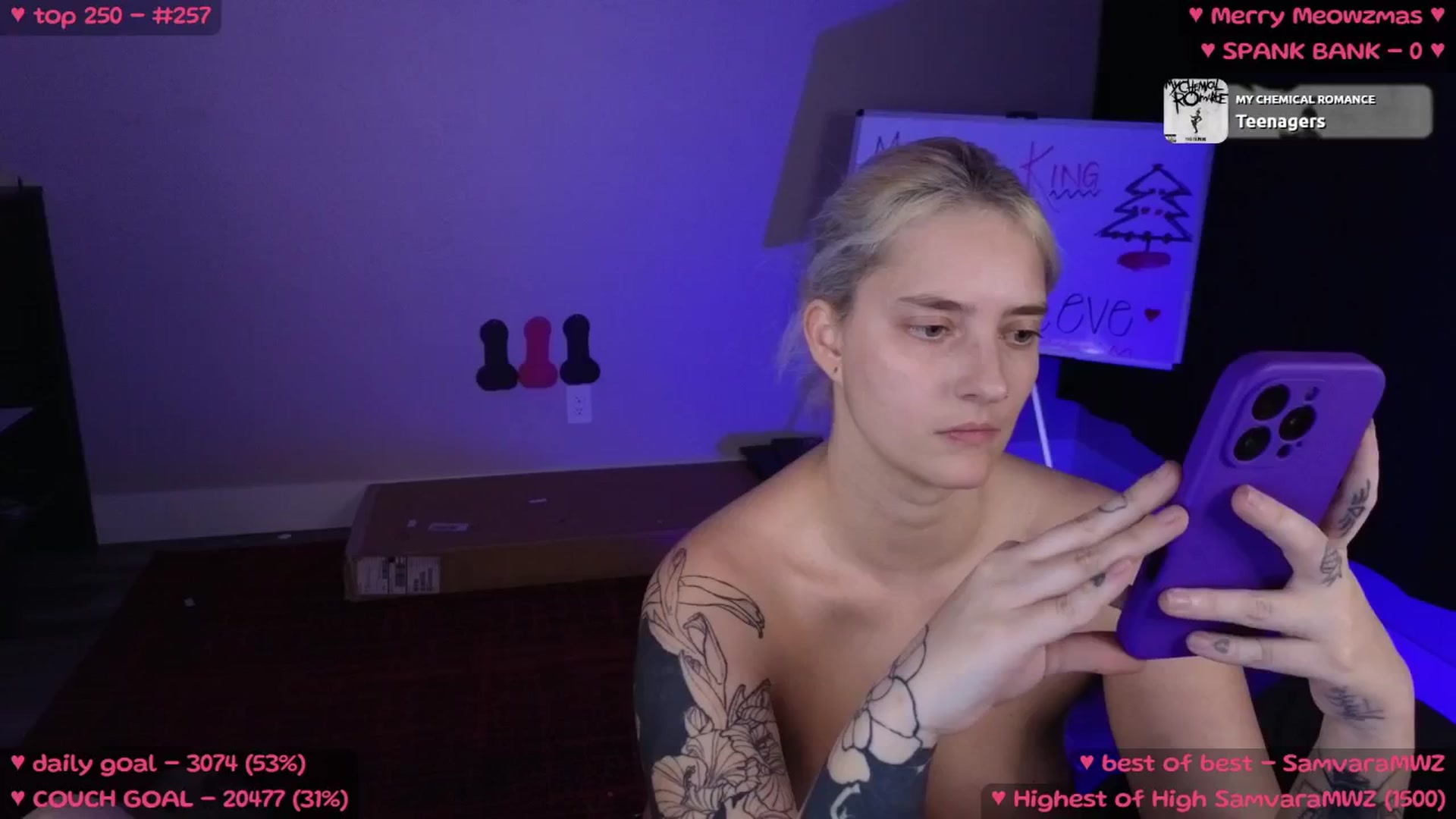 Gallery image thumbnail from MollyMeowz's myfreecams stream on, 12/05/2024, 03:54 image 19 of 20