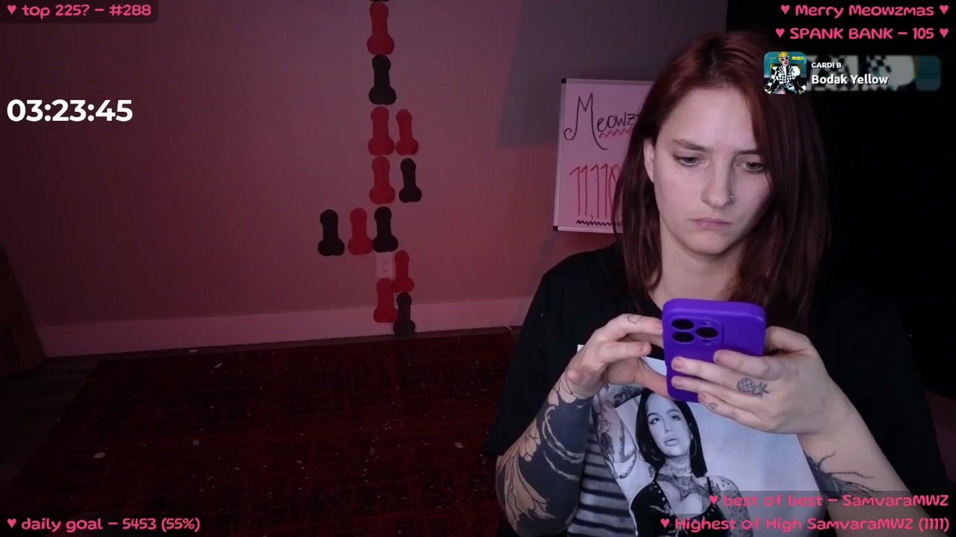 Gallery image thumbnail from MollyMeowz's myfreecams stream on, 12/08/2024, 06:26 image 15 of 20