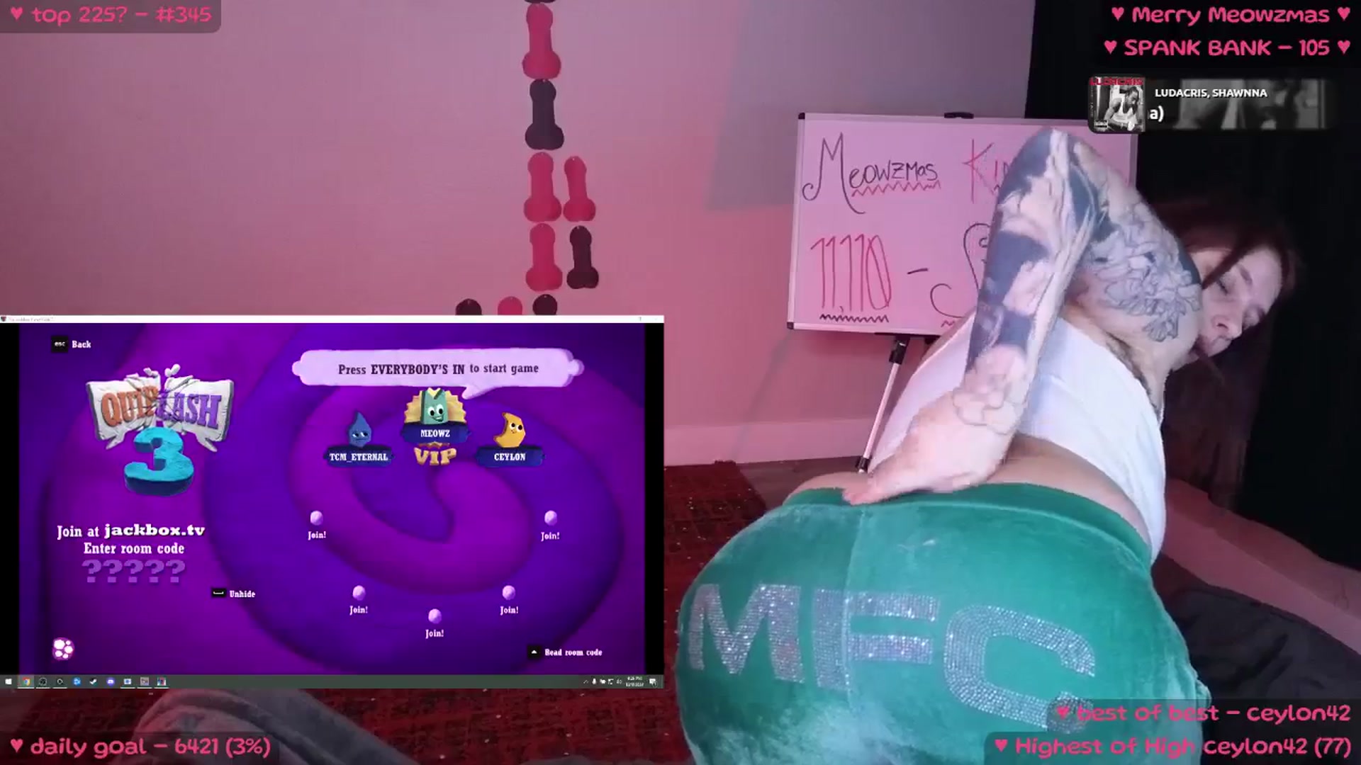 Gallery image thumbnail from MollyMeowz's myfreecams stream on, 12/09/2024, 03:07 image 7 of 20